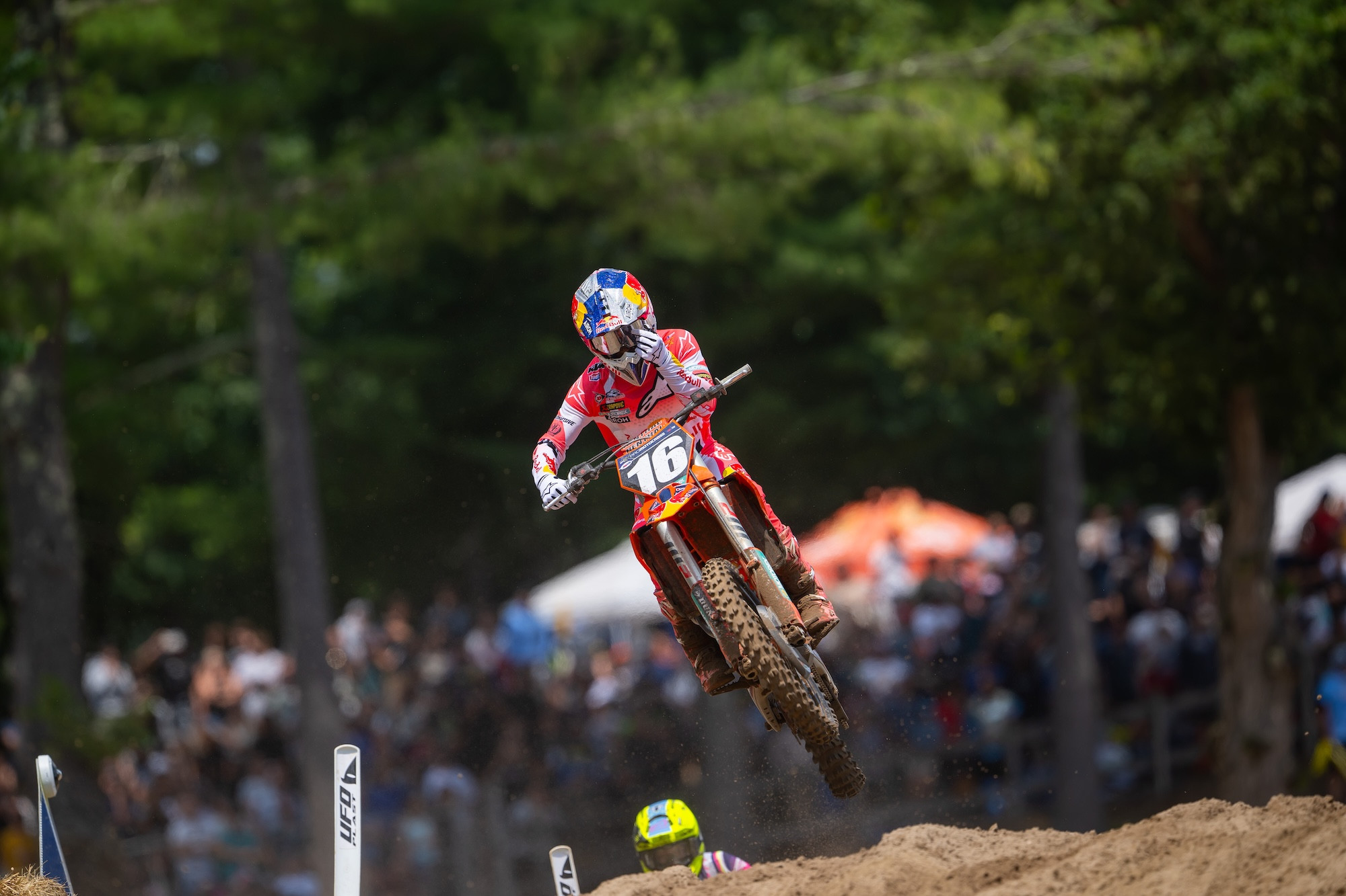 Tom Vialle showed resiliency in his second straight runner-up effort.