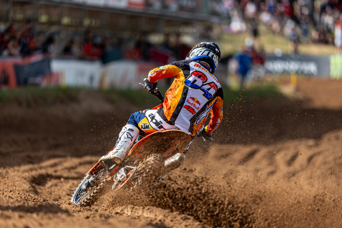 Unfortunately, Herlings has been injured far too many times over the years. He started the season on the sidelines recovering from a torn ACL, worked his way back to race-winning form, and will now miss some time again. He's also shopping for a new deal for 2026.
