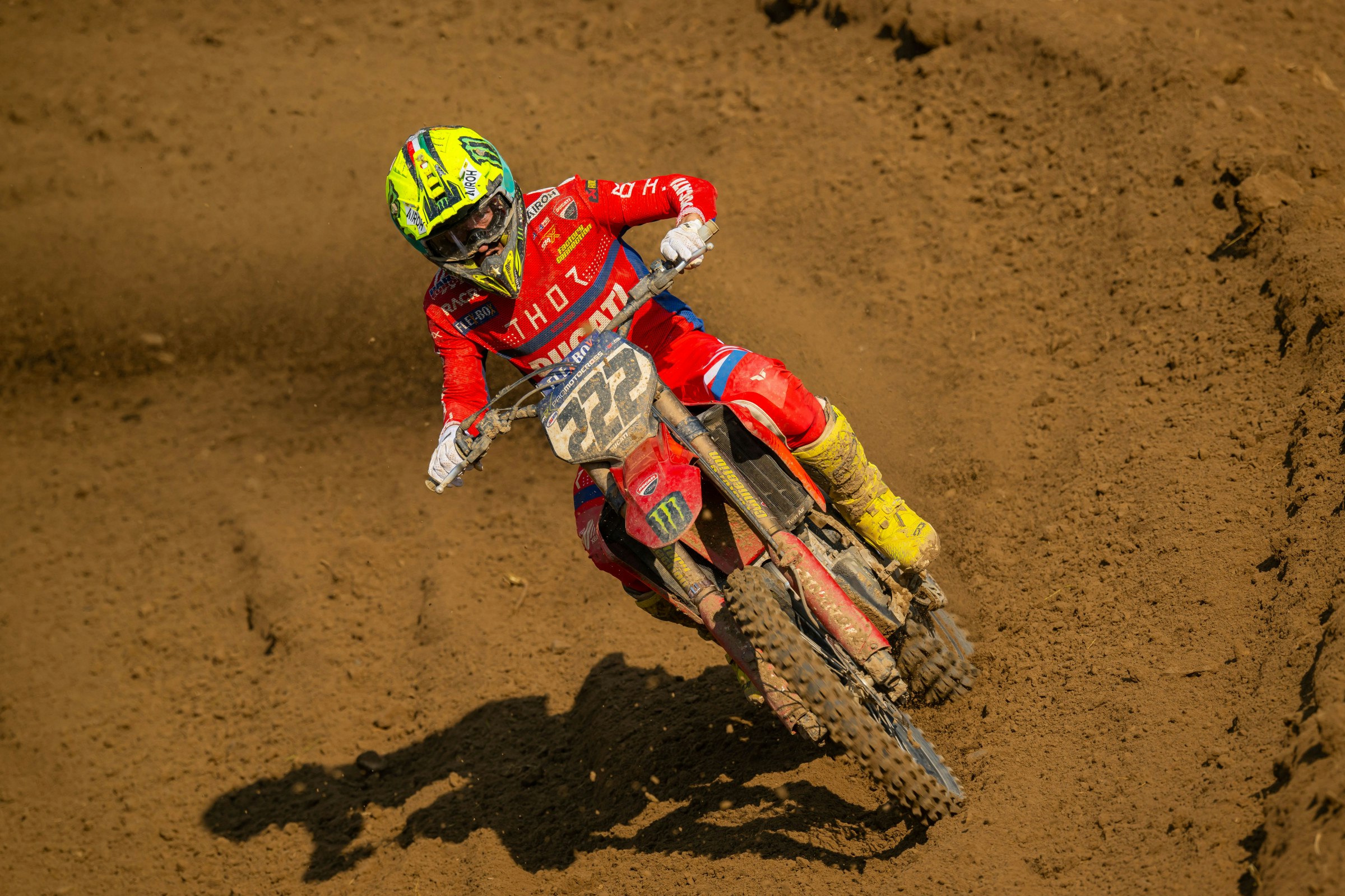 Watch: Marshal Weltin Helps Antonio Cairoli Get Unstuck at Spring Creek National