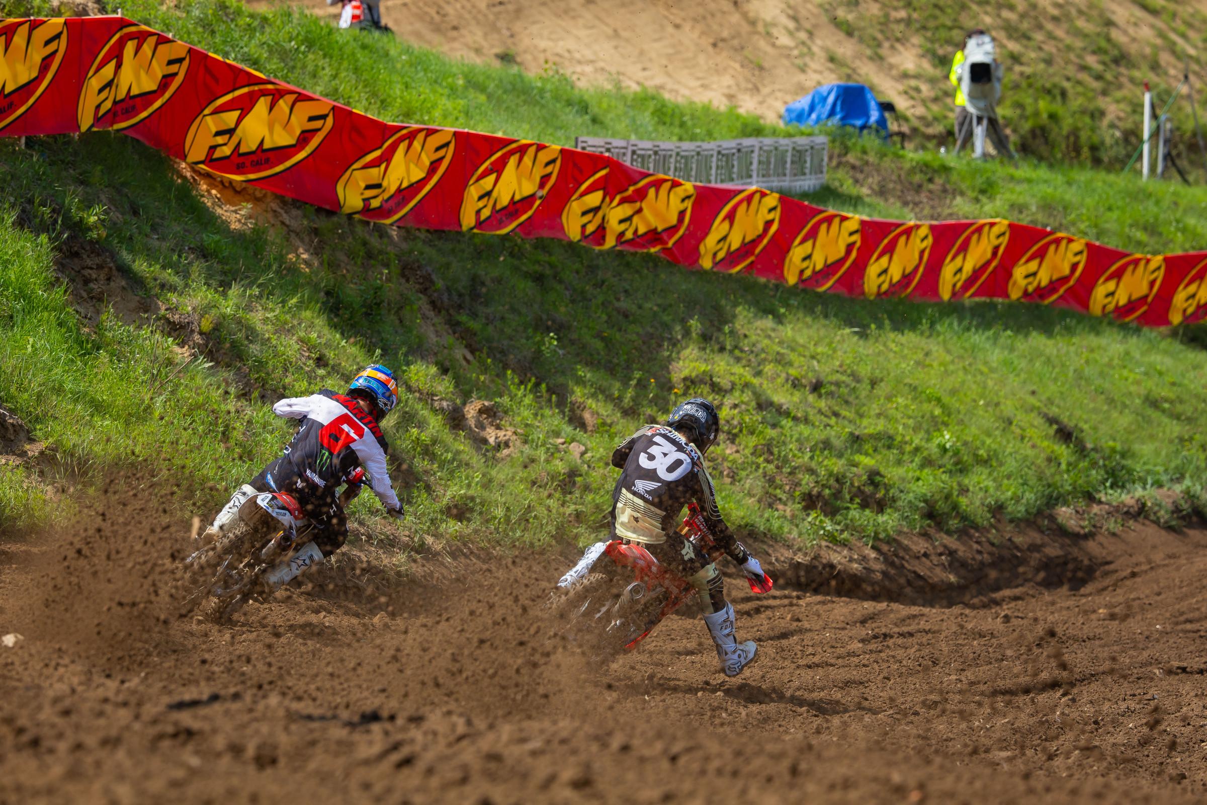 Jo Shimoda and Jeremy Martin Nearly Collide at 2025 Spring Creek National