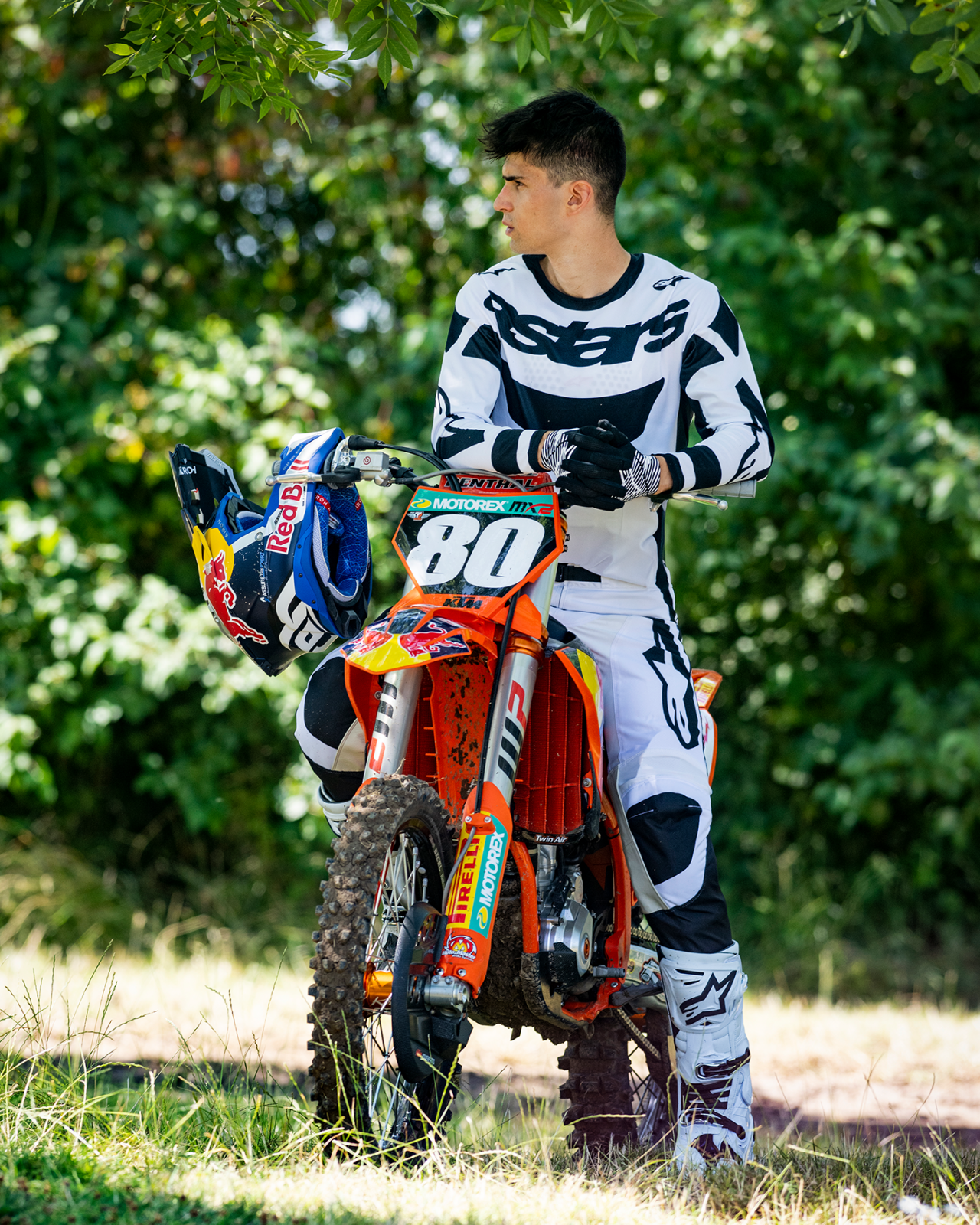 Racer_Riway_Adamo_1440x1800_11