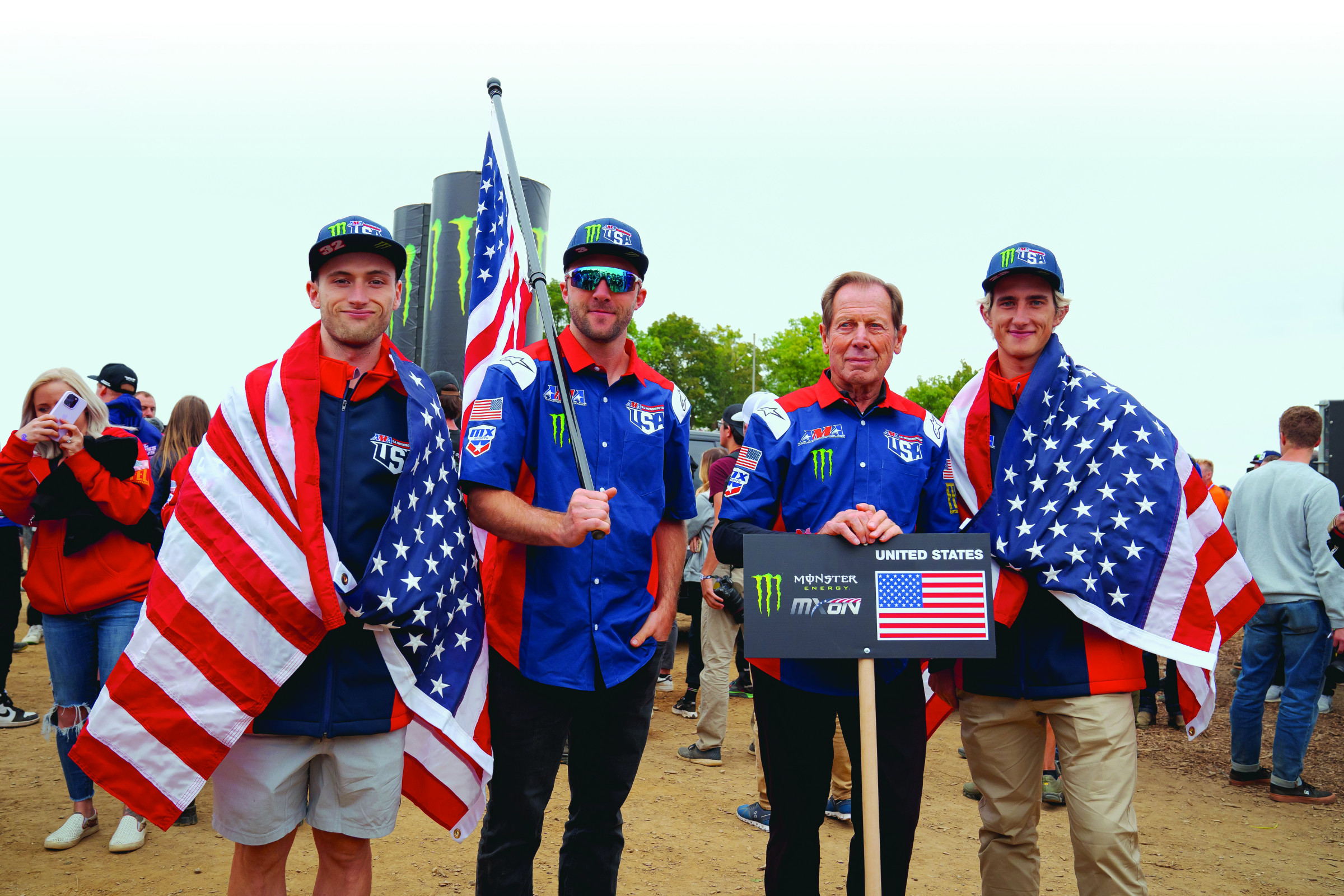 De Coster with the winning 2022 Motocross of Nations team.