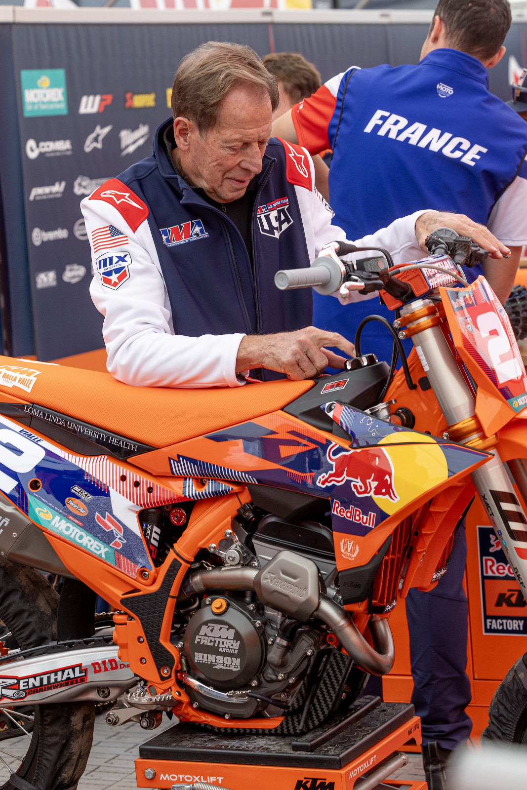 DeCoster at last year's MXoN. 