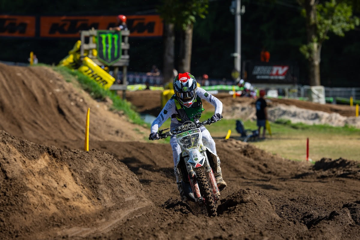 Husqvarna rider Tristan Prueitt earned the Moto 3 win in Schoolboy 1.
