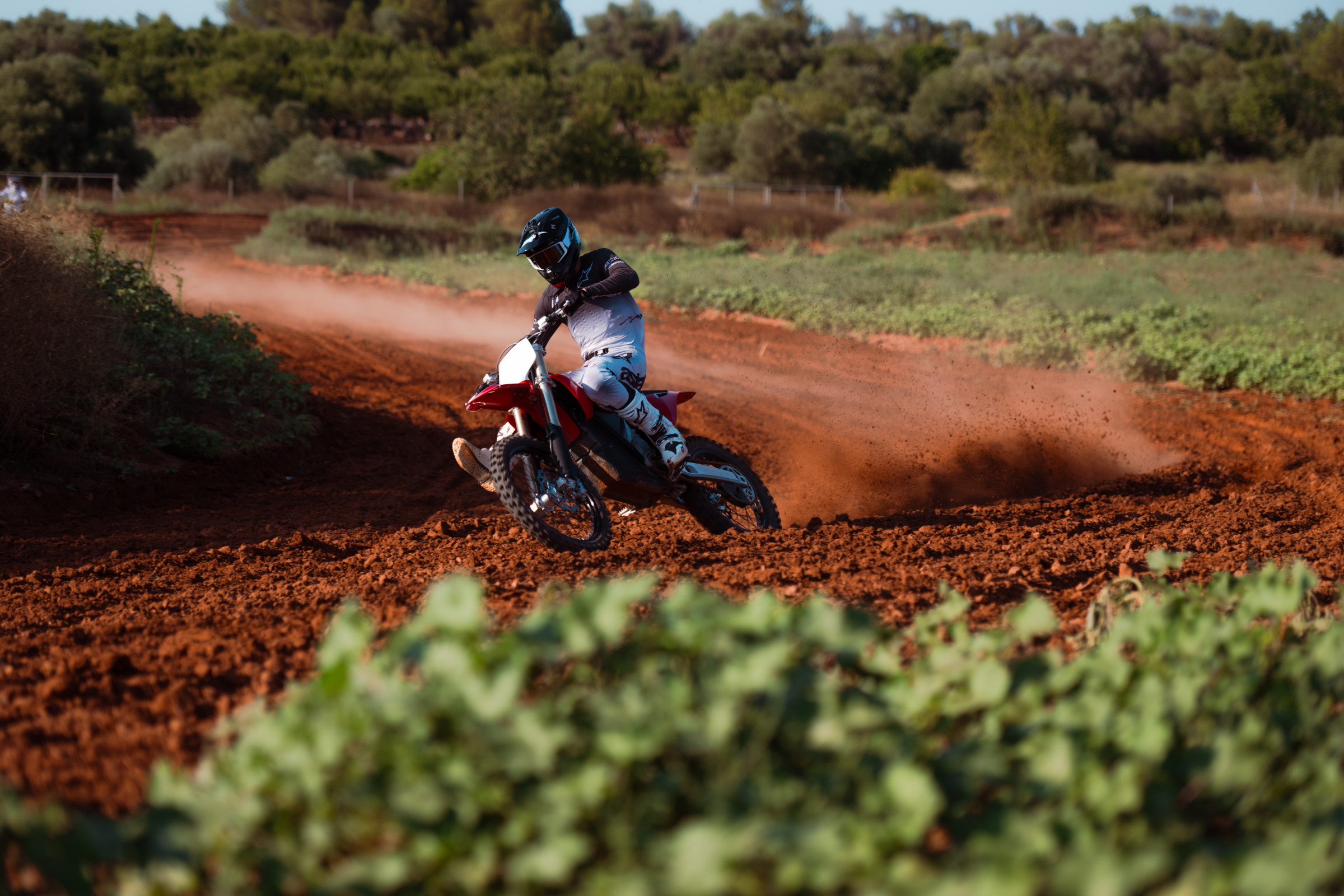 250715_MX1.2RedSands_VARG MX1.2_Action_@syovanvliet_0672_HR