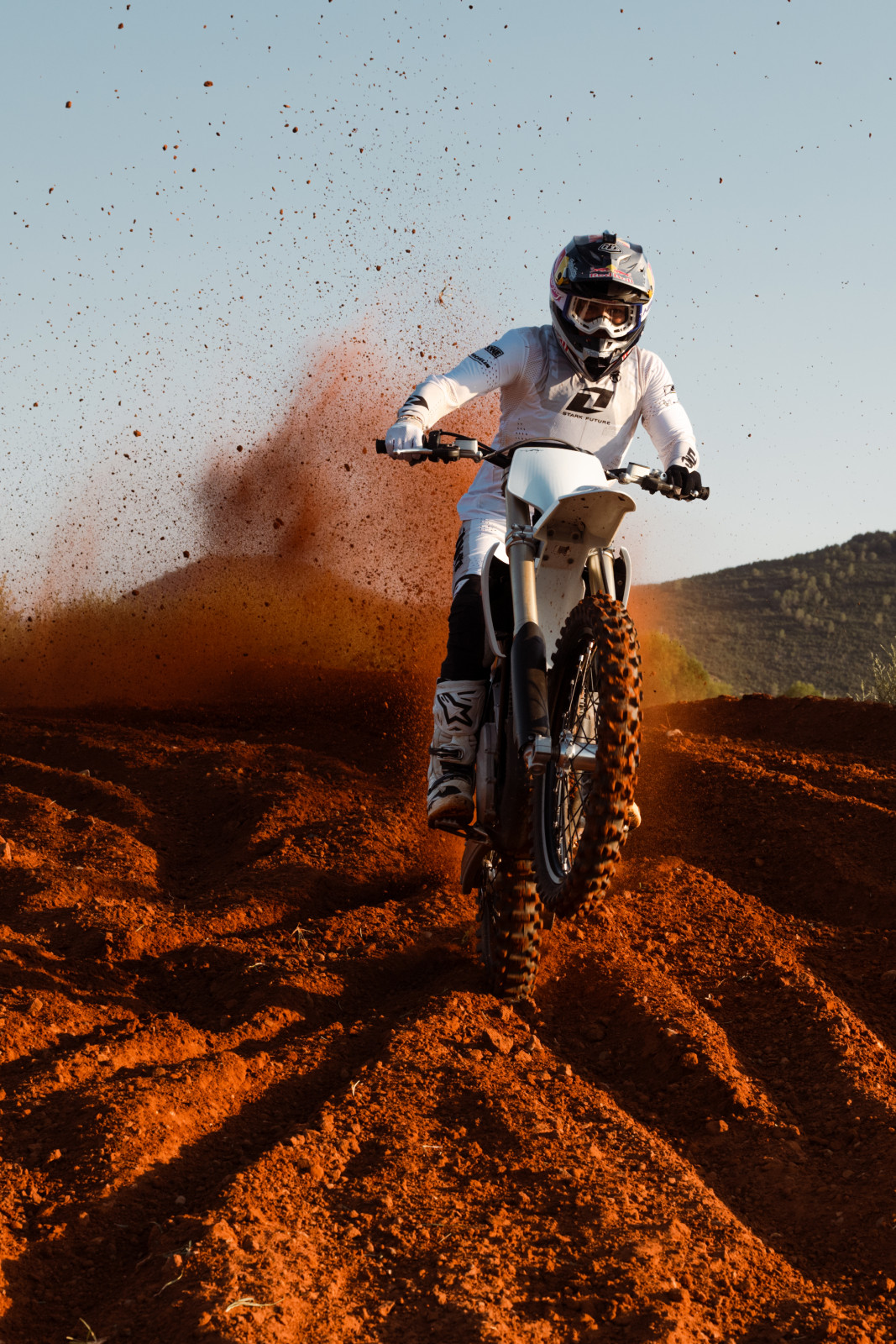 250715_MX1.2RedSands_VARG MX1.2_Action_@syovanvliet_1489_HR