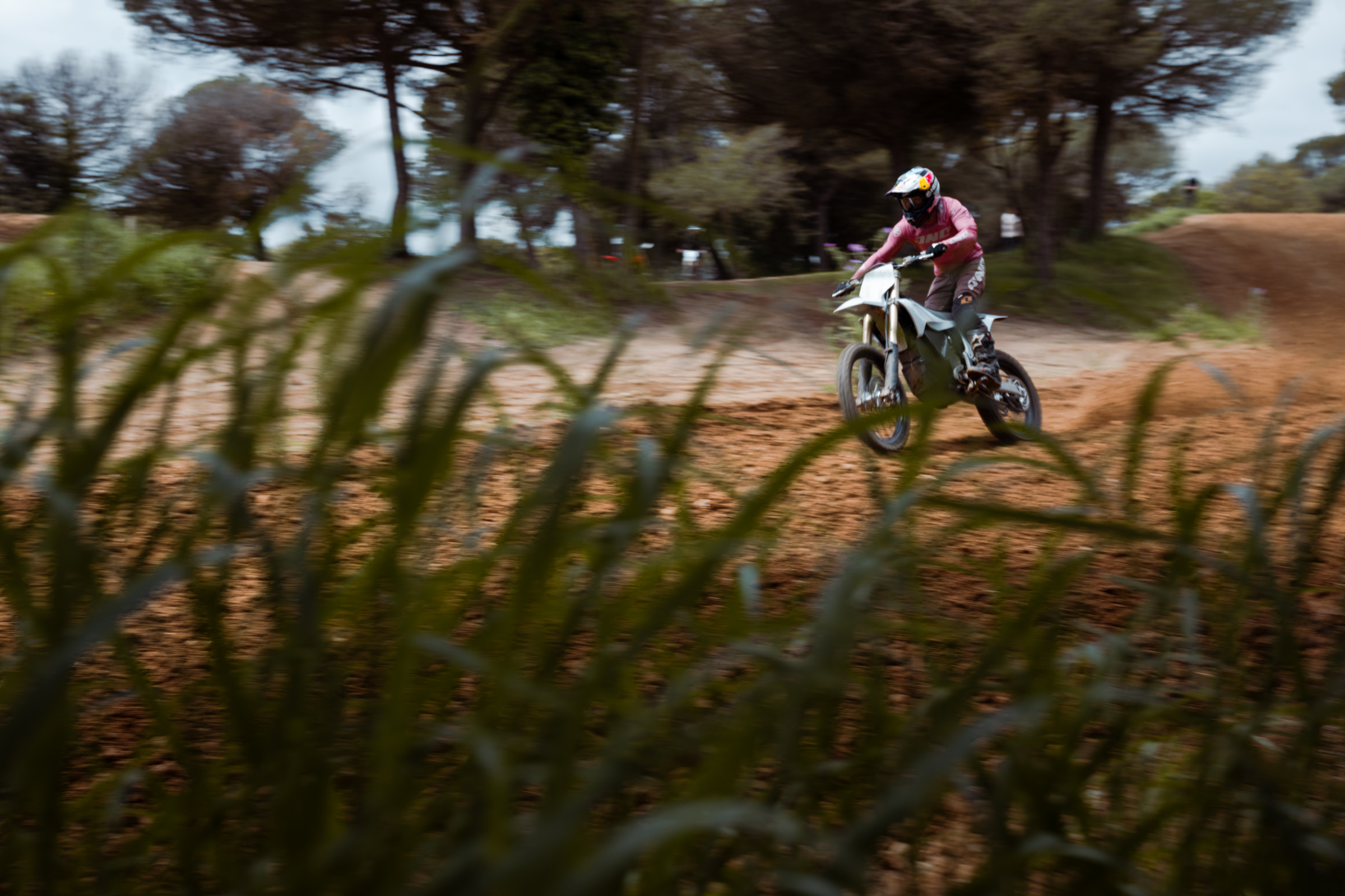 250522_ActionShootGolfMX_VARGMX1.2_KelanaHumphrey_@syovanvliet_3047_HR