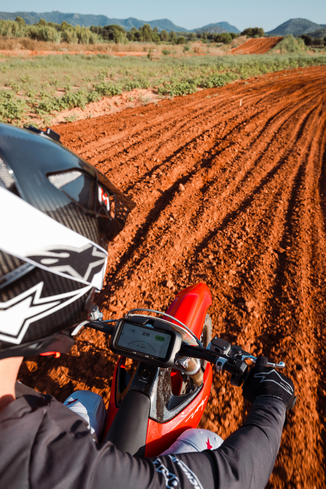 250715_MX1.2RedSands_VARG MX1.2_Action_@syovanvliet_0990_HR