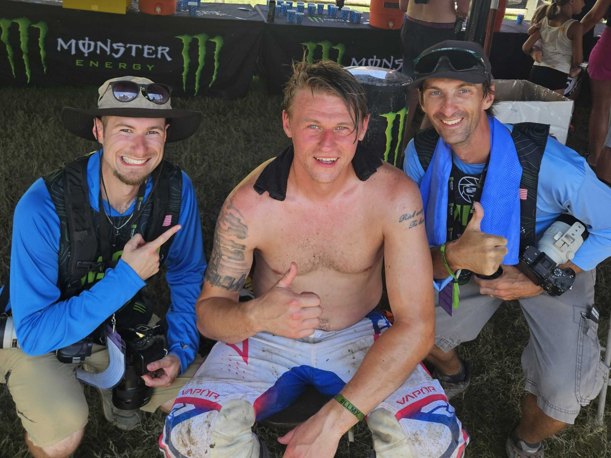 Mitch Kendra and Cody Darr met Travis under the top ten tents.