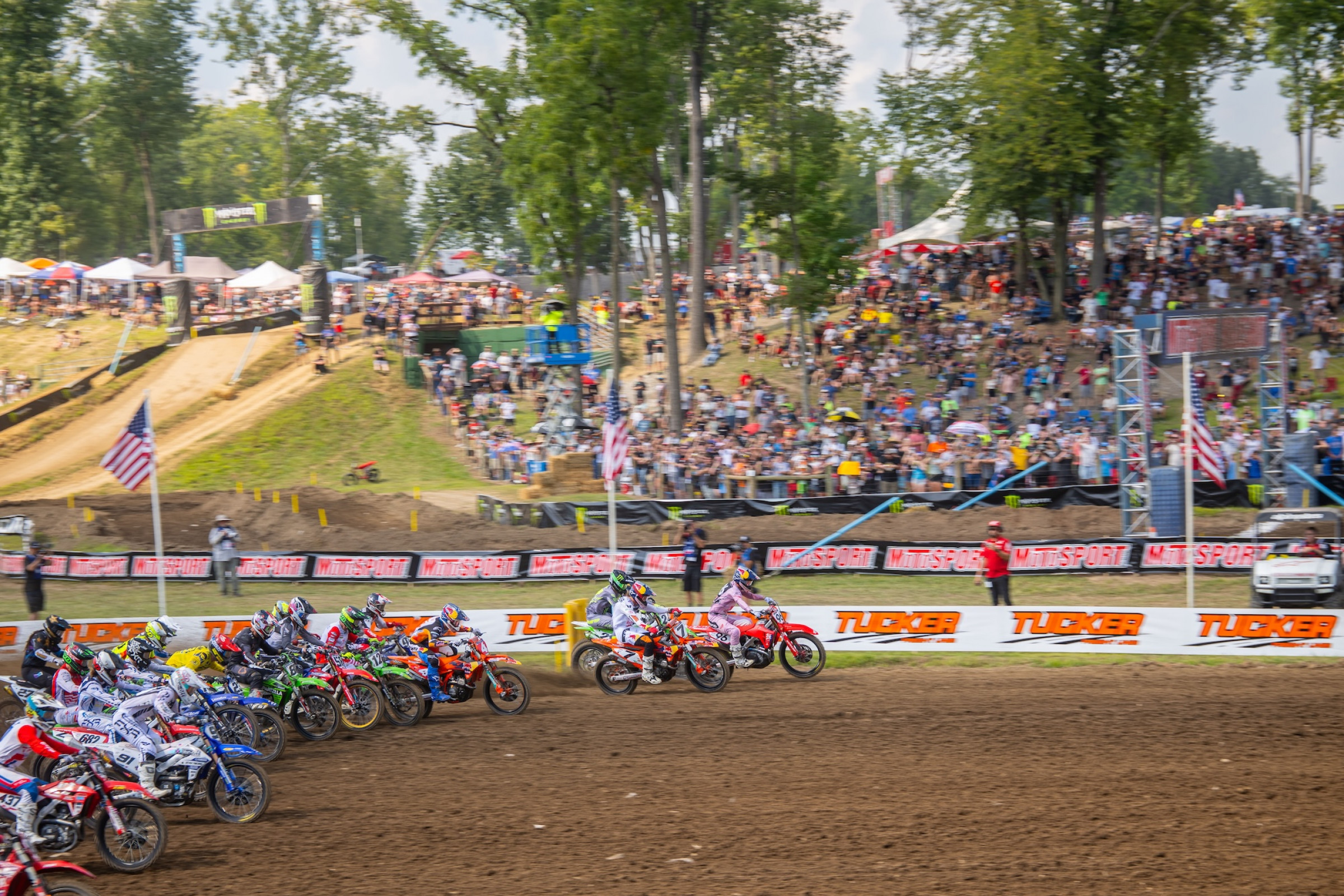 Tucker Freight Lines Continues Partnership with Ironman Raceway as Title Sponsor of Ironman National