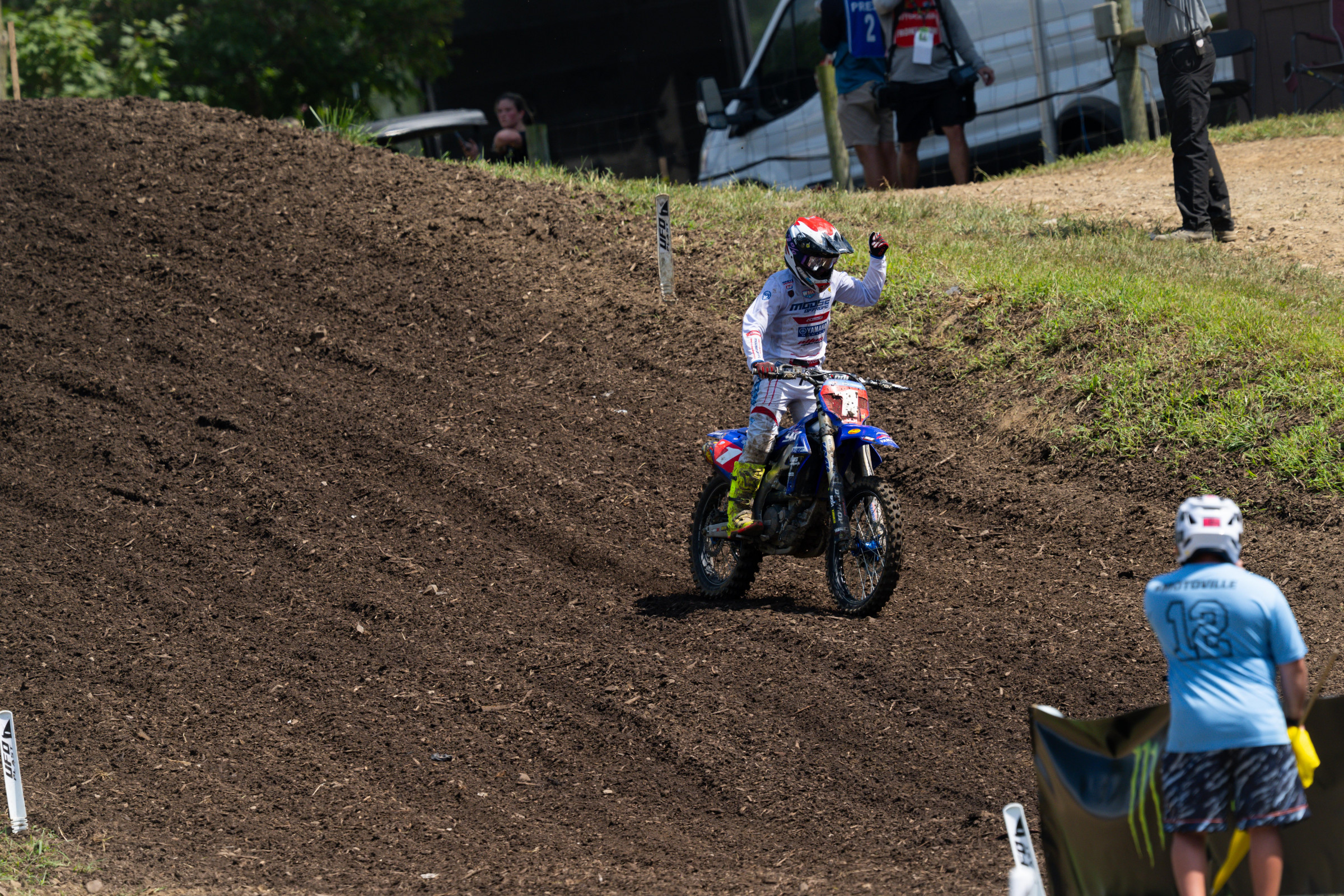 Lachlan Turner goes 1-1 at for the WMX overall win at Ironman Raceway.