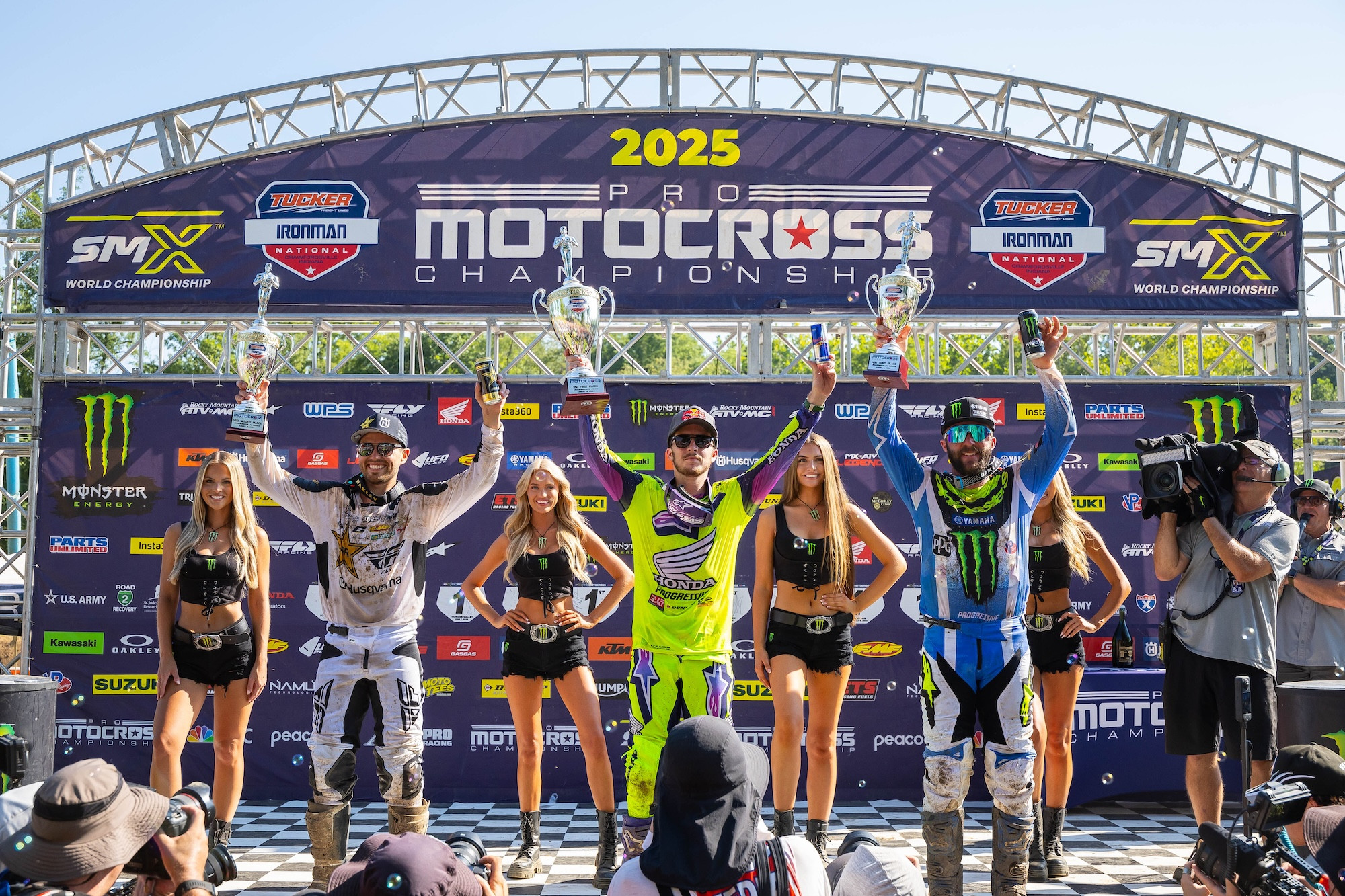 The 450 Class overall podium.