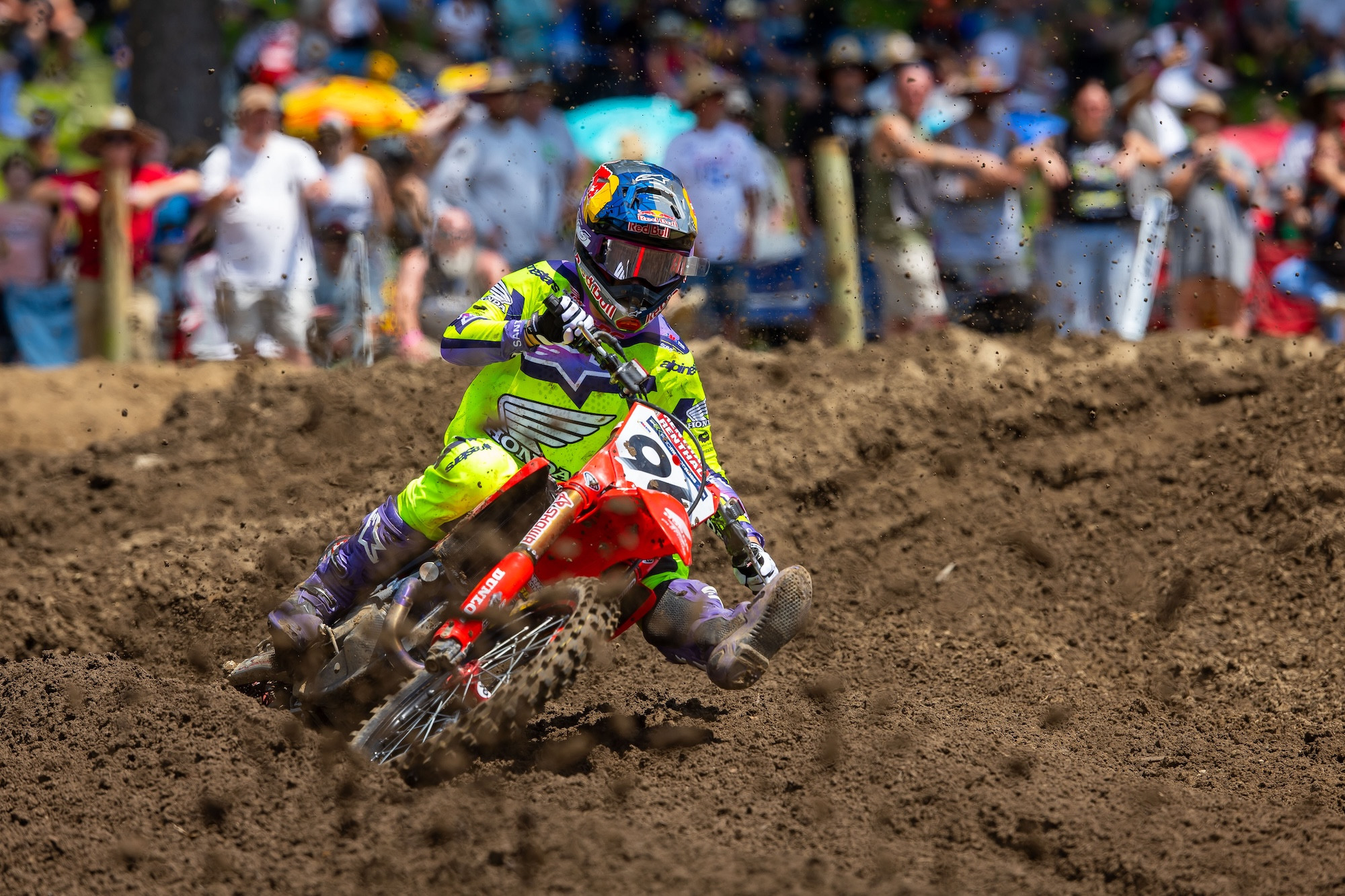 A breakthrough victory at Ironman has allowed Honda HRC Progressive's Hunter Lawrence to potentially extend the 450 Class title fight with his brother into the final round.