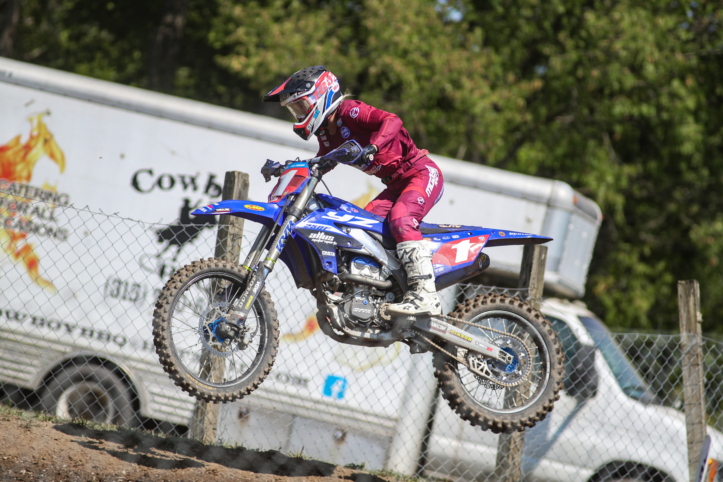 Turner pitted with the Club MX team for the weekend, and her brother Lux helped out on Friday as her mechanic. He also raced on Saturday!