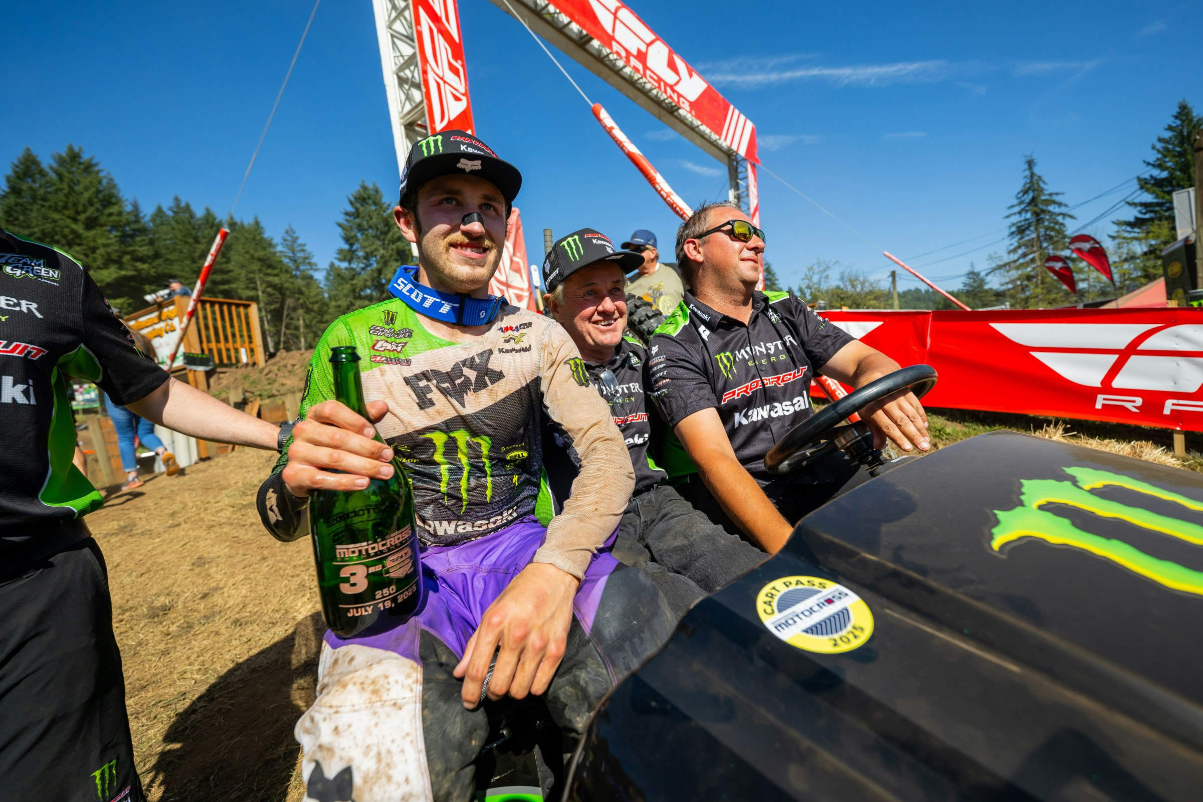 Garrett Marchbanks Re-Signs with Monster Energy/Pro Circuit Kawasaki