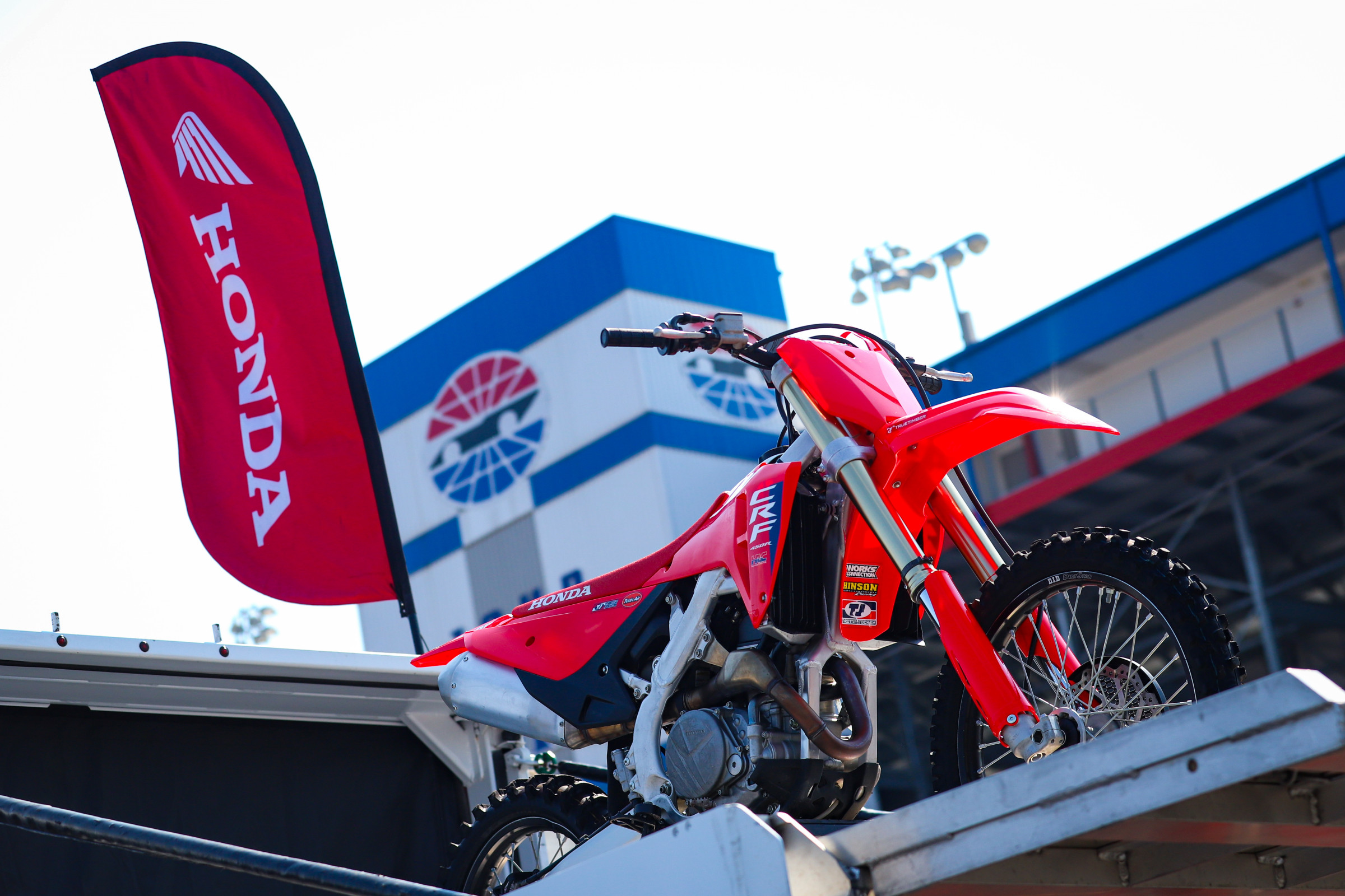 A Honda HRC CRF450R has won the overall in all six 450SMX Playoff races to date. Will that streak continue today?