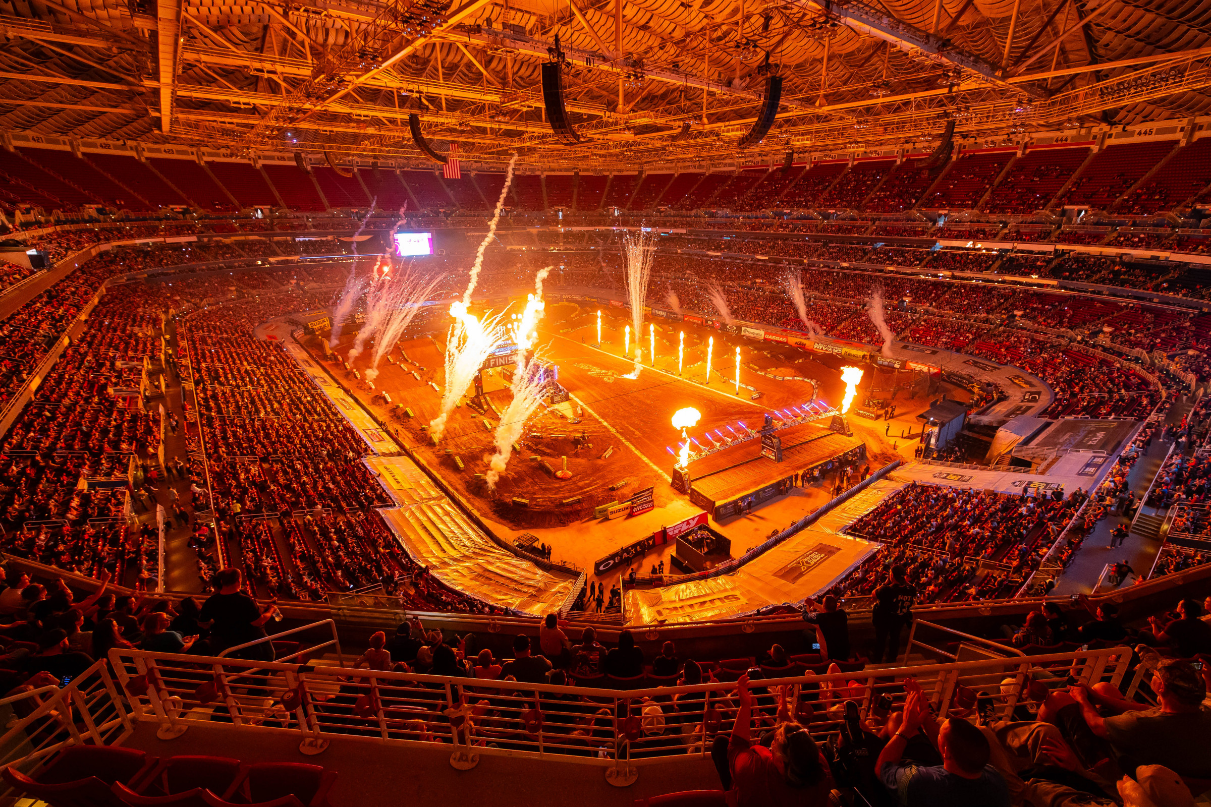 Watch: SMX Playoffs Round 2 Weekend Preview & Injuries