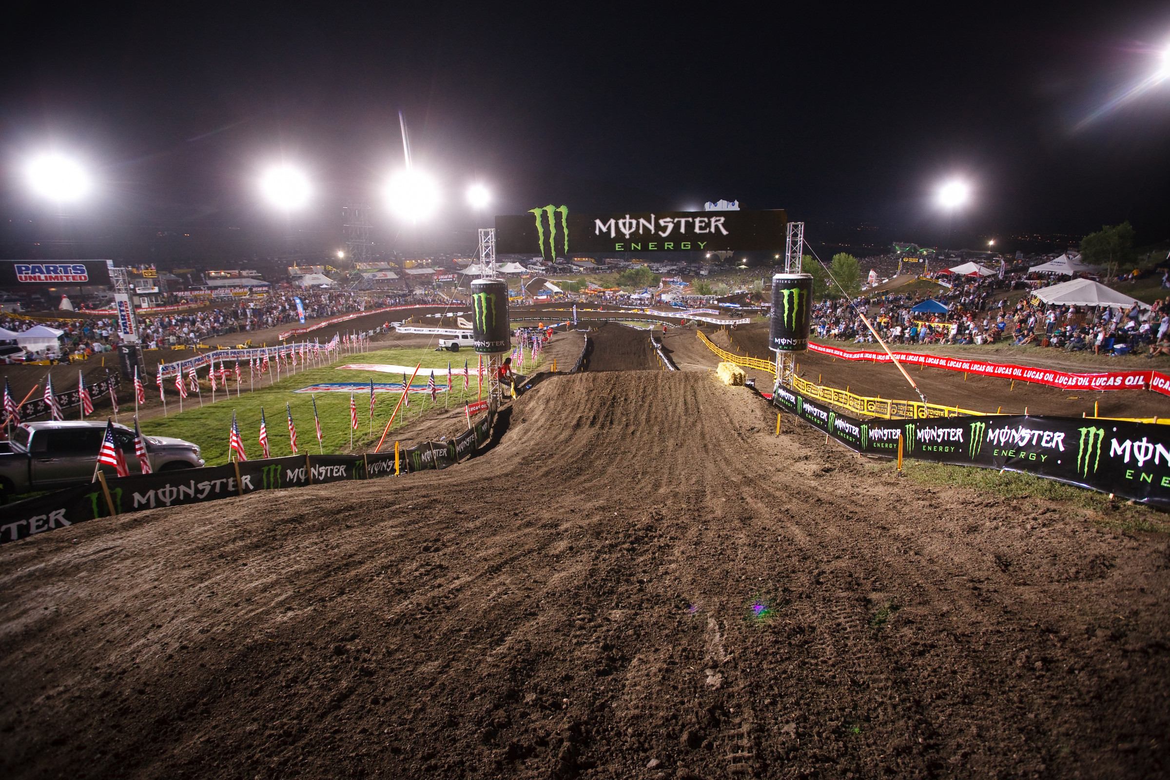 Watch: Dungey and Pourcel Battle Through the Field