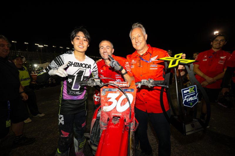 Shimoda with Ben Griffith, mechanic, and crew chief Shane Drew.