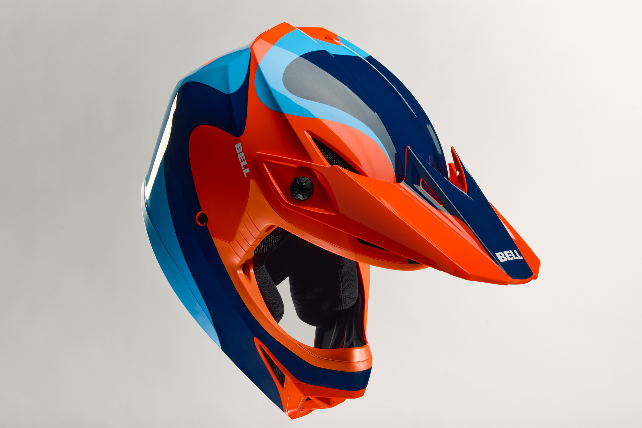 BELL_FA25_10_Series4867 (1)