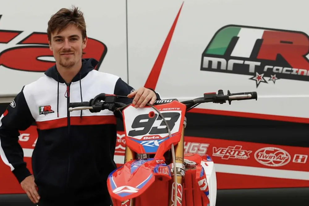 Jago Geerts Signs with MRT Racing Team Beta for 2026 thumbnail