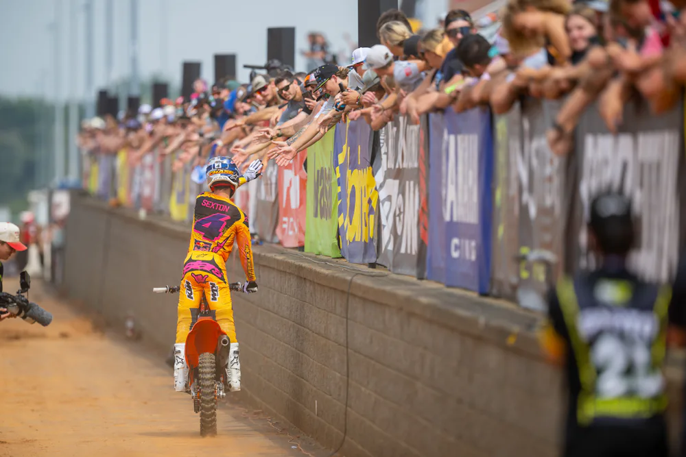 How Many Wins, Podiums Did Chase Sexton Earn with KTM? What About Honda? thumbnail