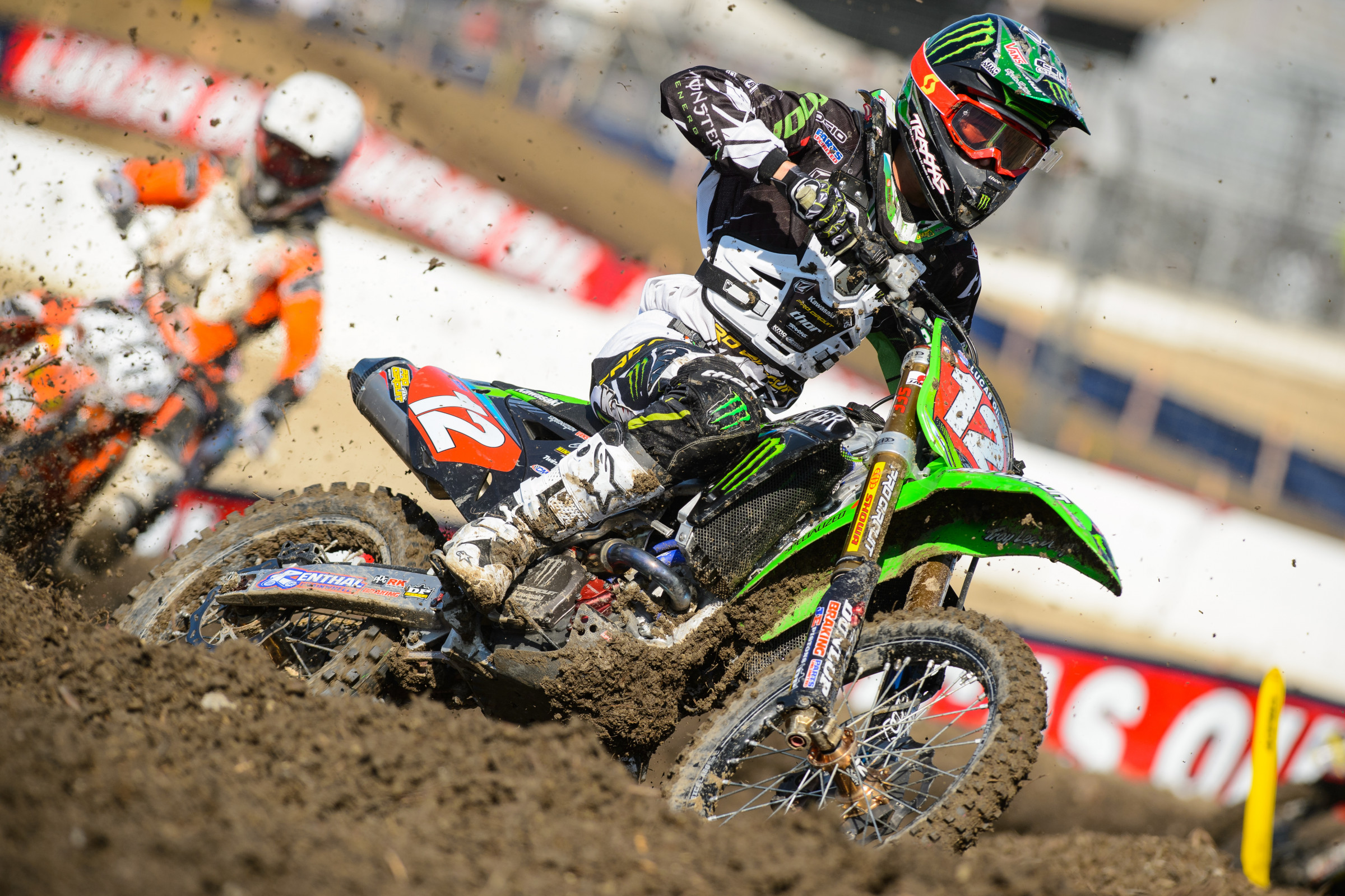 Watch: Full Moto! El Chupacabra's 250 Title