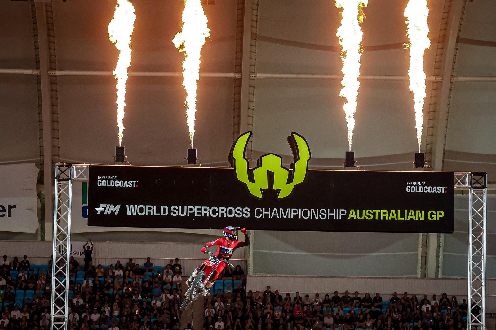 Christian Craig rode incredibly in the final Main Event, where he passed Haiden Deegan and Eli Tomac to go on to win.