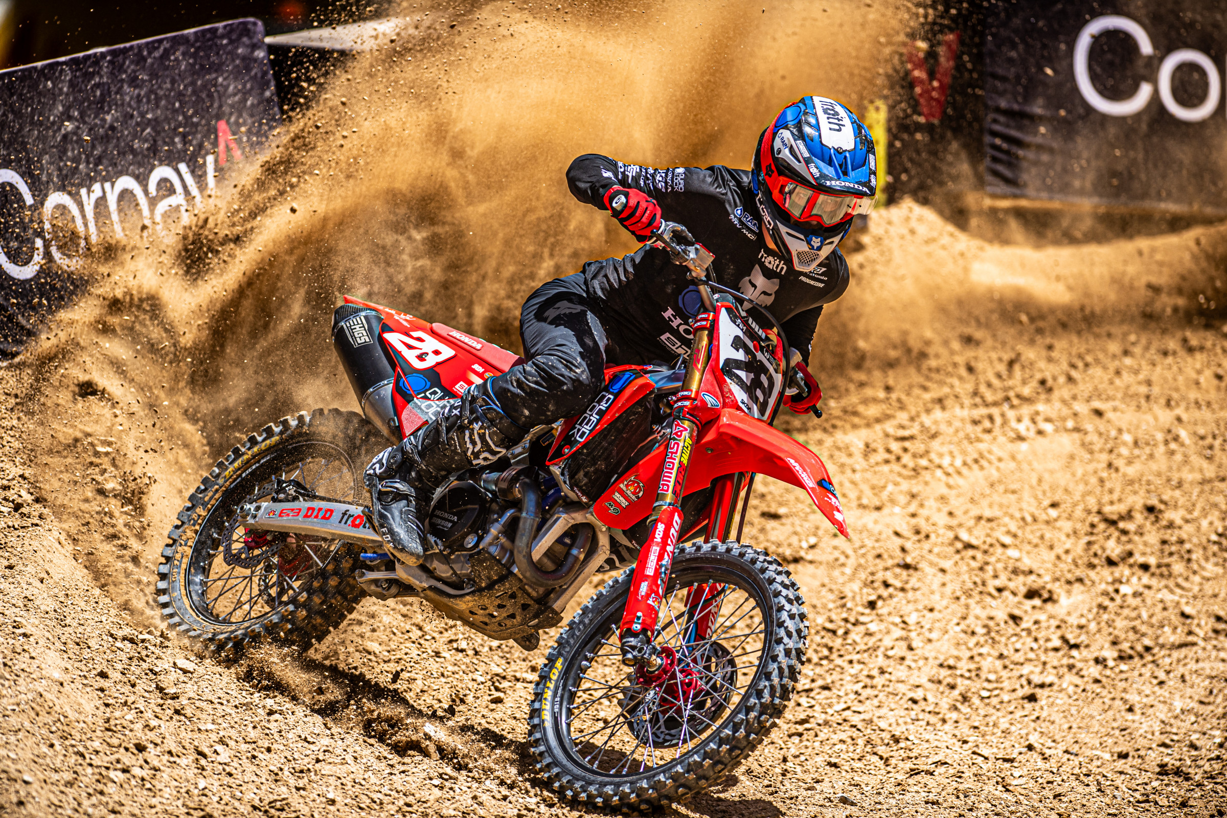 Craig was in the hunt but crashed too many times to keep title hopes alive.