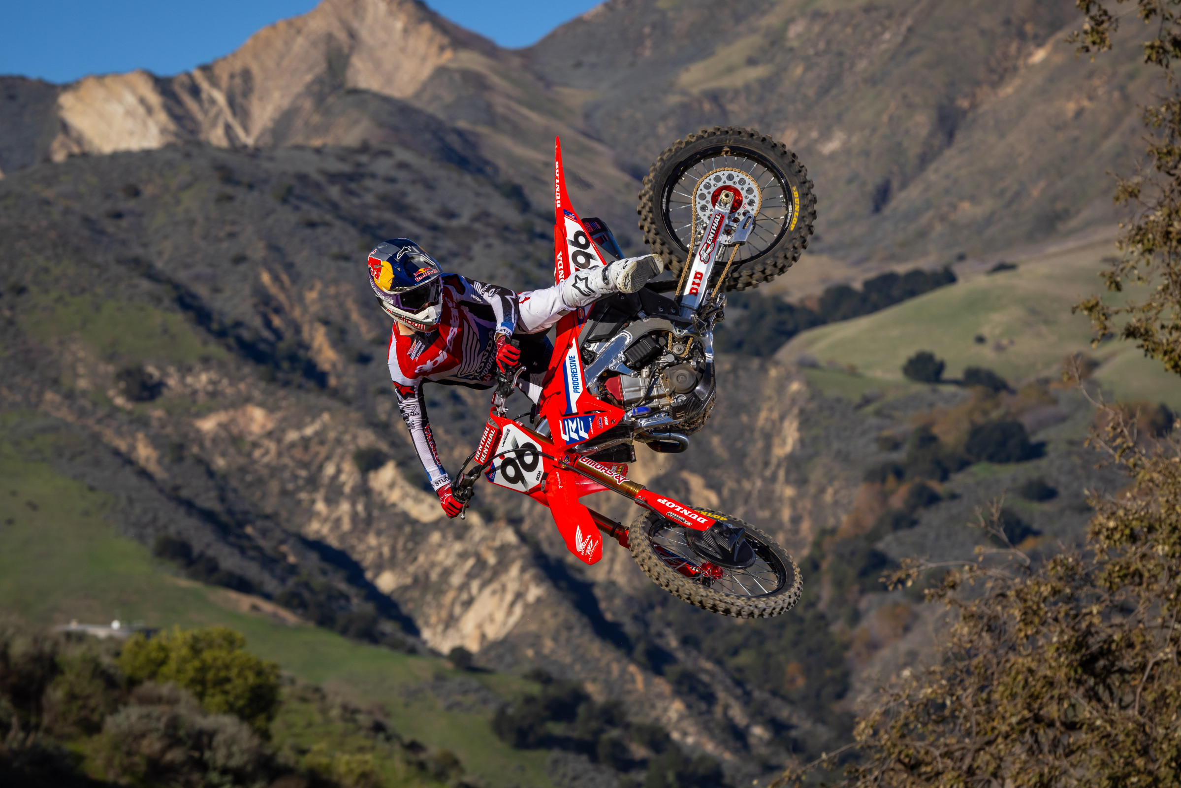 26 Hunter Lawrence_action 67