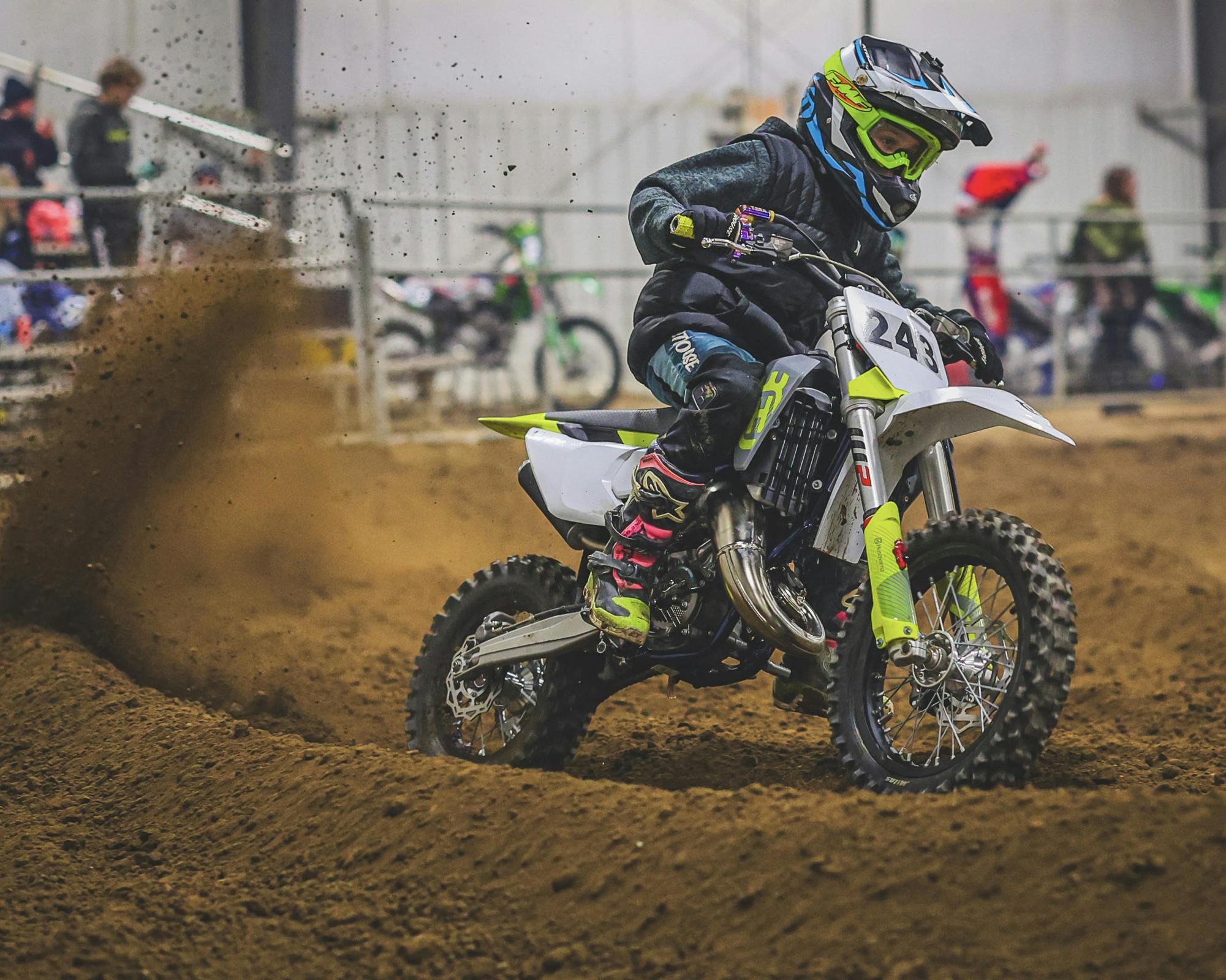 Swithcback_Round3_094