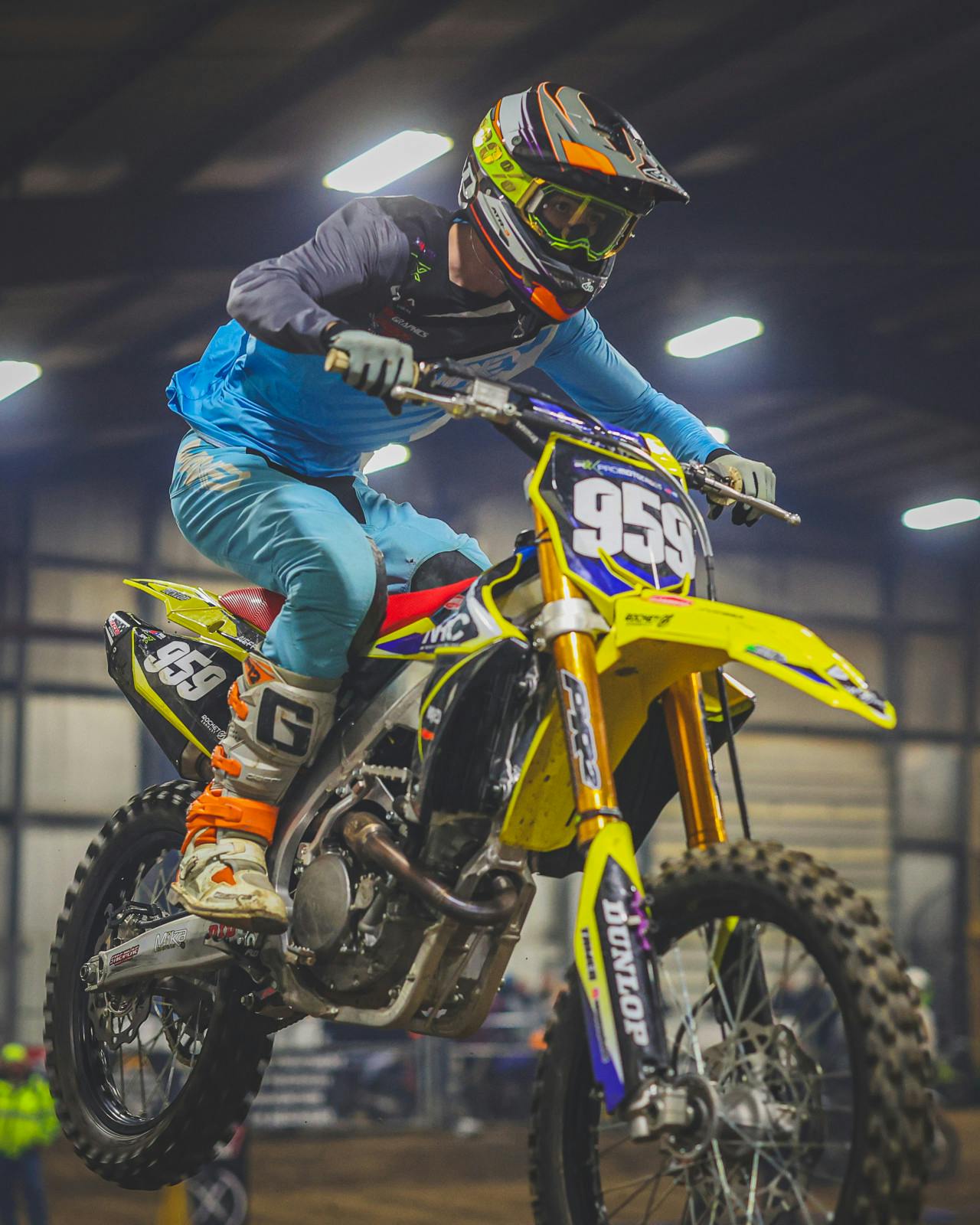 Swithcback_Round3_073