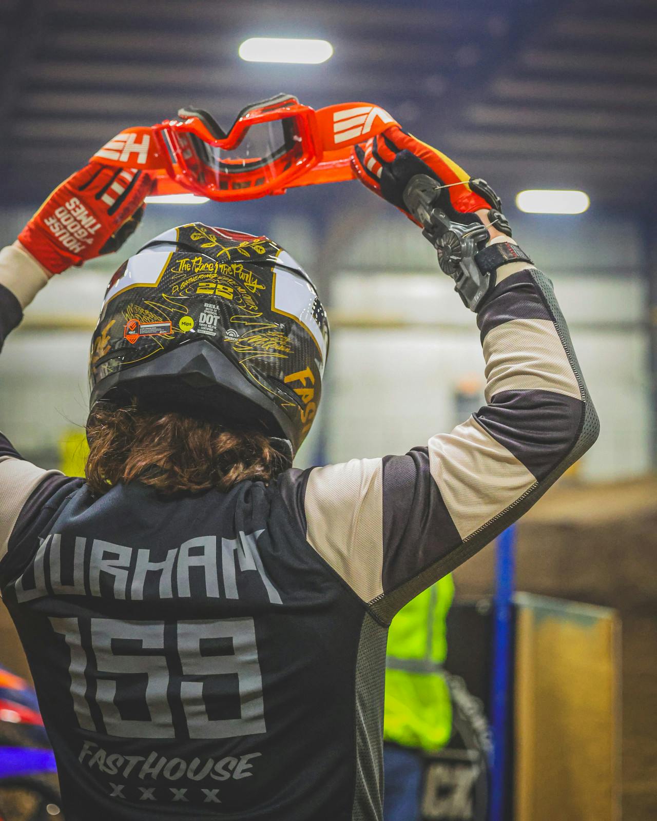 Swithcback_Round3_289