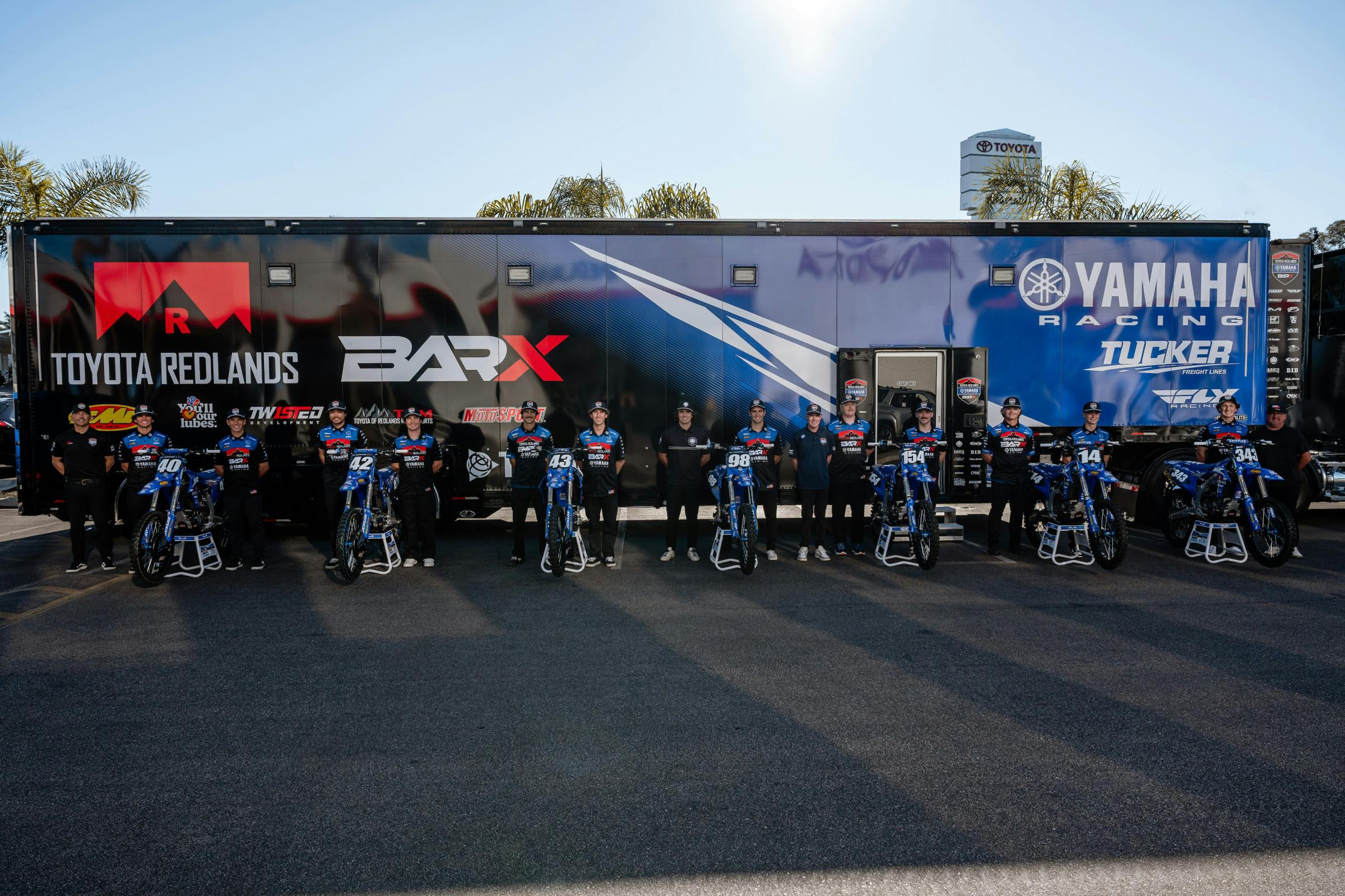 BarX full team group semi