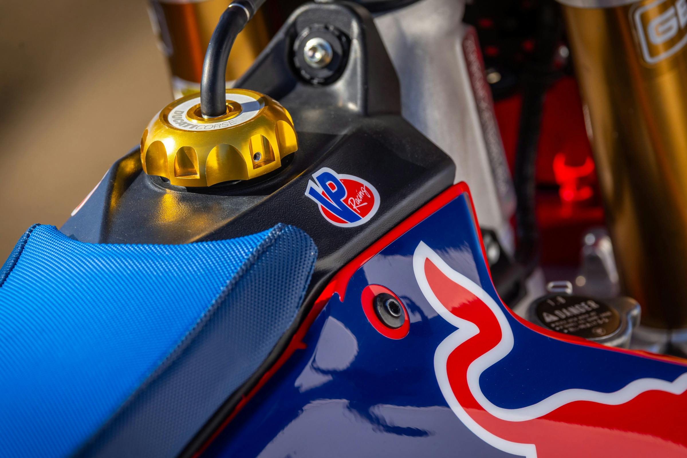 26_TLD_RED BULL DUCATI_BIKE DETAILS_04