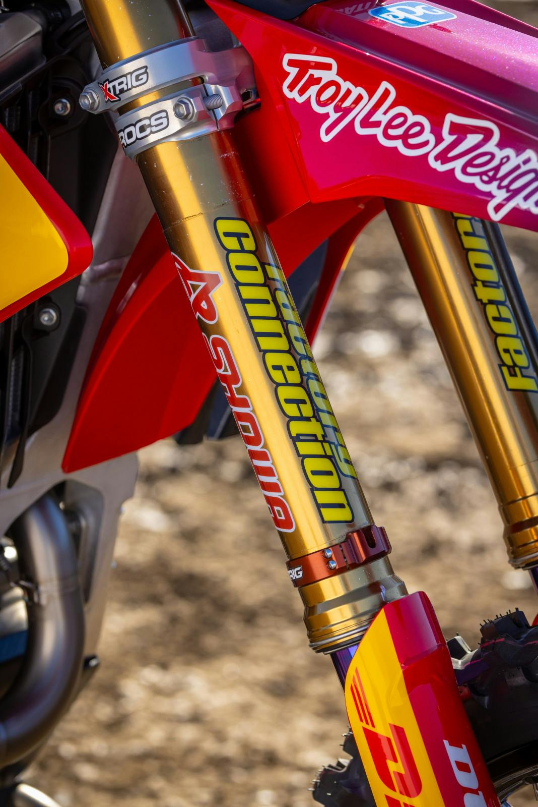 26_TLD_RED BULL DUCATI_BIKE DETAILS_05