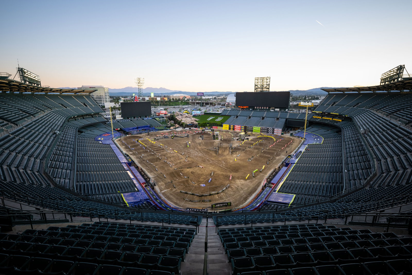 Image for Live Written Updates and Results From Anaheim