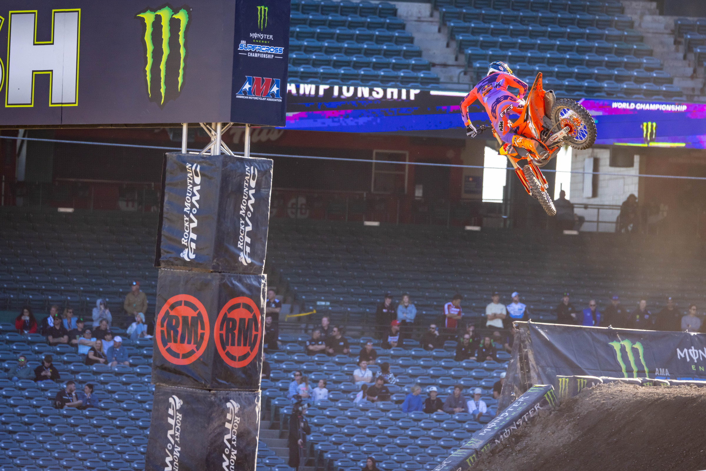 Eli Tomac was on point in this qualifier.