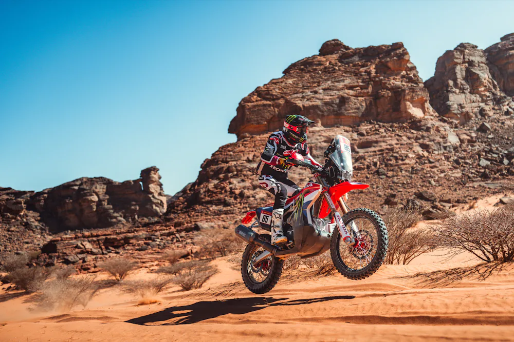 Dakar Stage 8: Campbell Continues to Lead Rally2, While Brabec Drops to 3rd in RallyGP