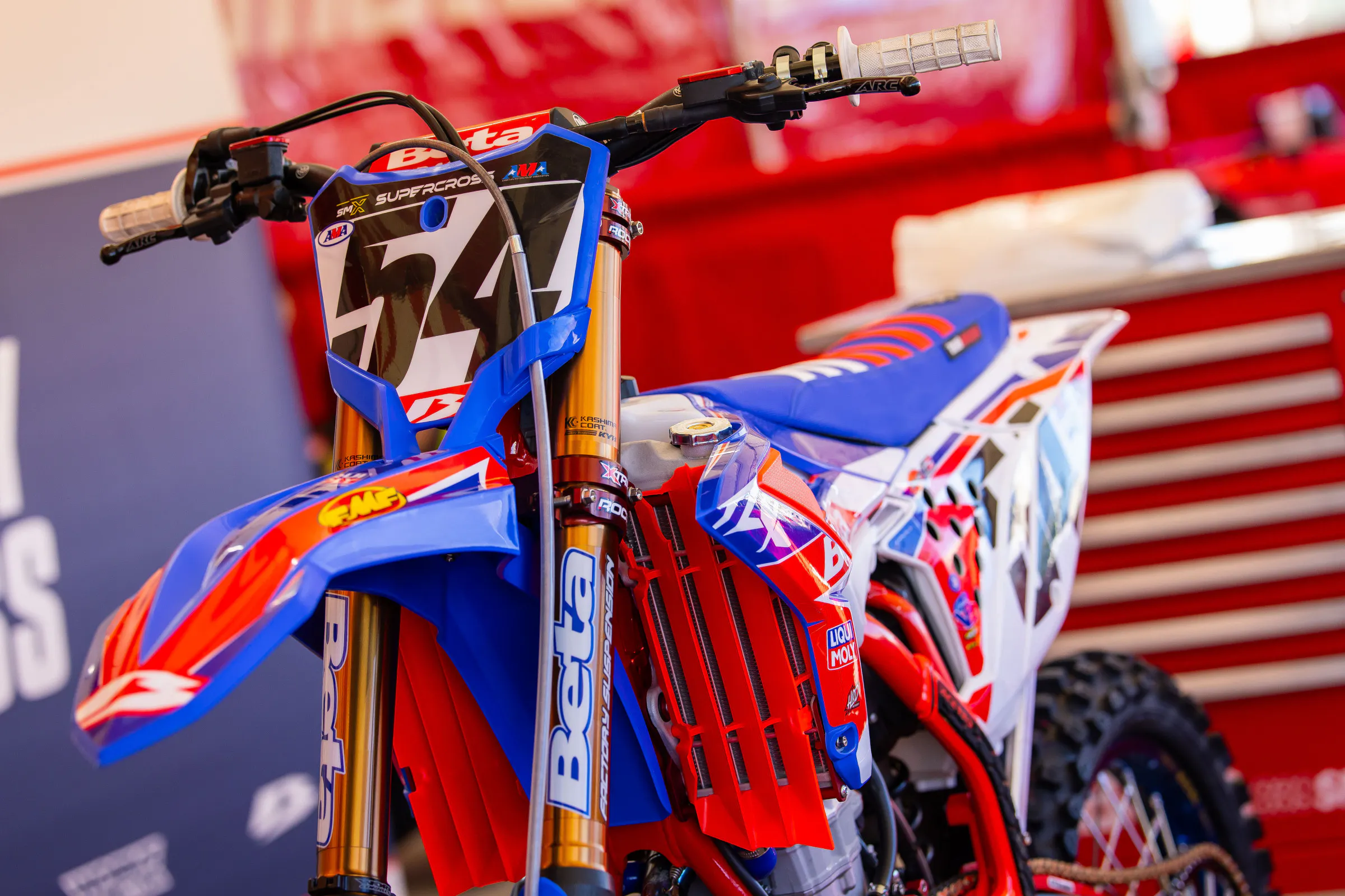 Benny Bloss Provides Update After Anaheim 1 SX Press Day Crash and Wrist Injury