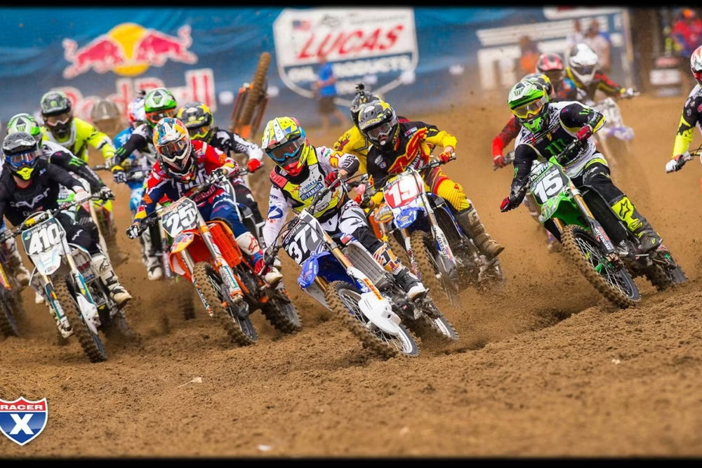 Watch: 2014 Unadilla 250 Moto 1