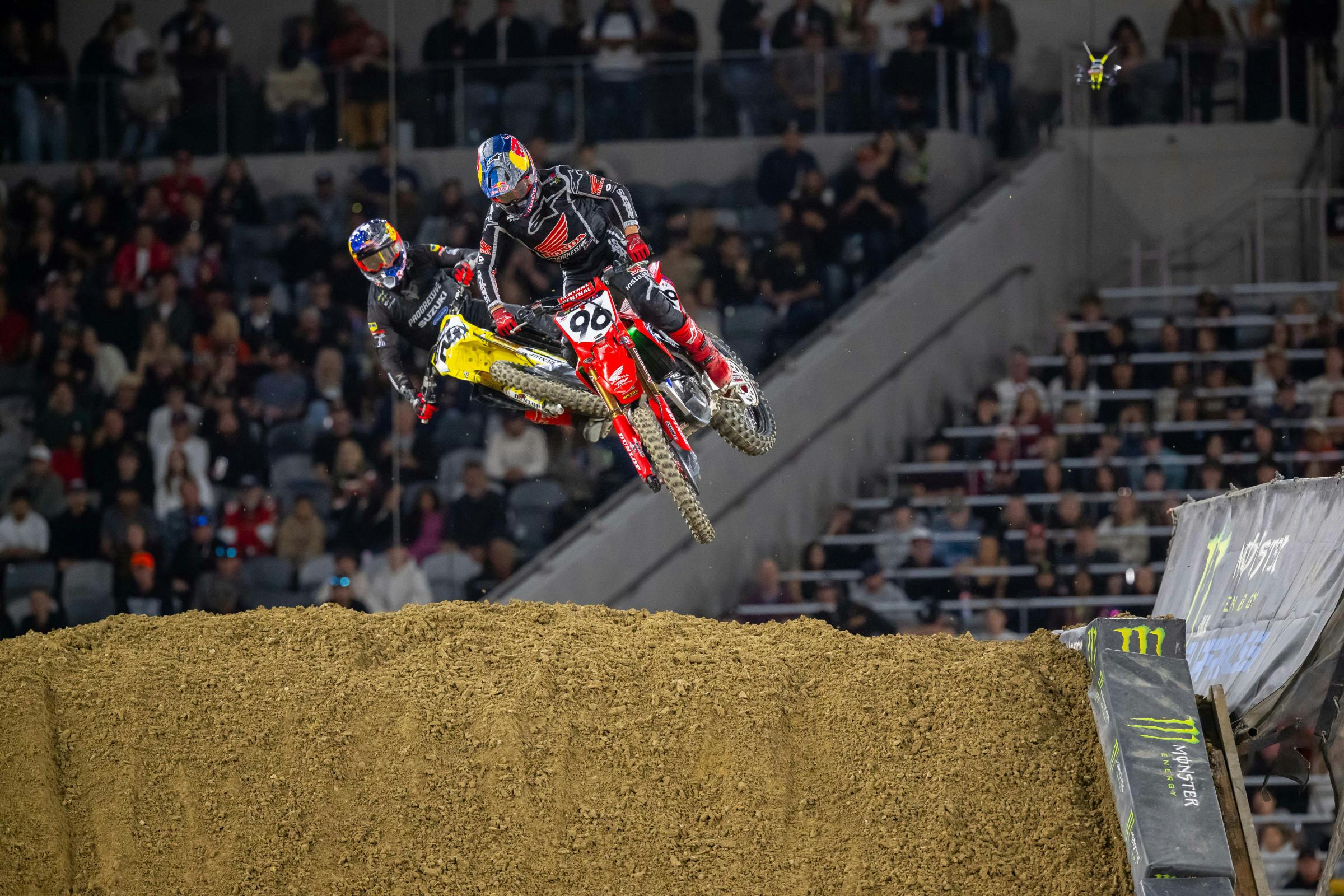 Hunter Lawrence (96) battles Ken Roczen in San Diego.