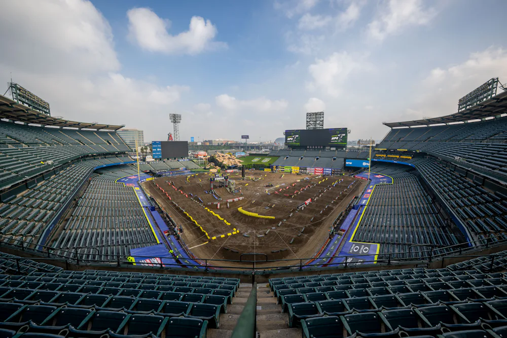 Live Written Updates and Results From Anaheim 2 Supercross
