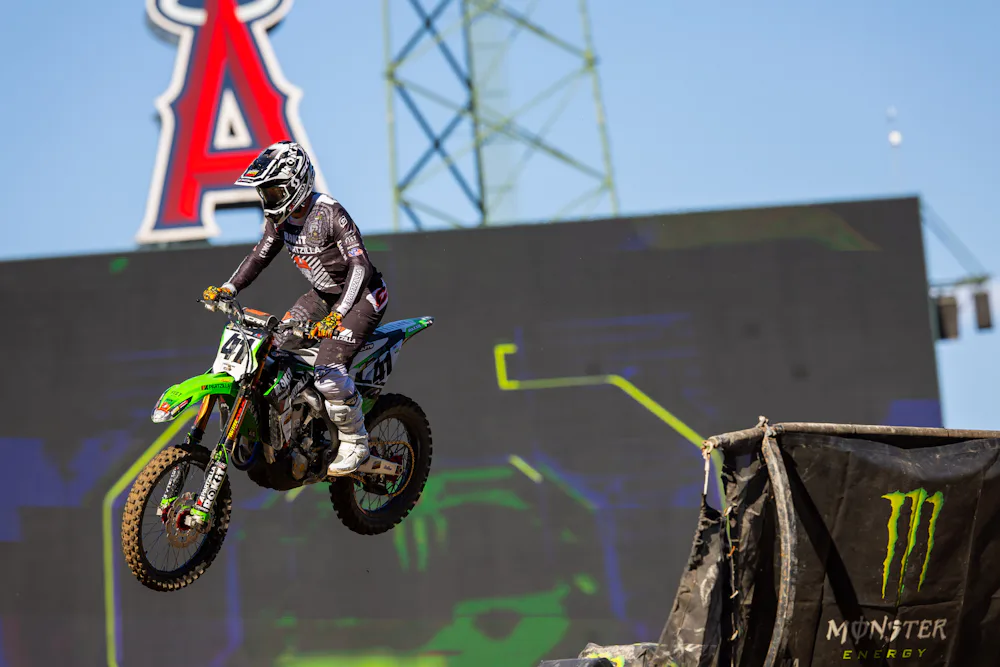 Vince Friese and Mitchell Harrison Both Penalized Following Last-Turn Takeout at Anaheim 2 SX