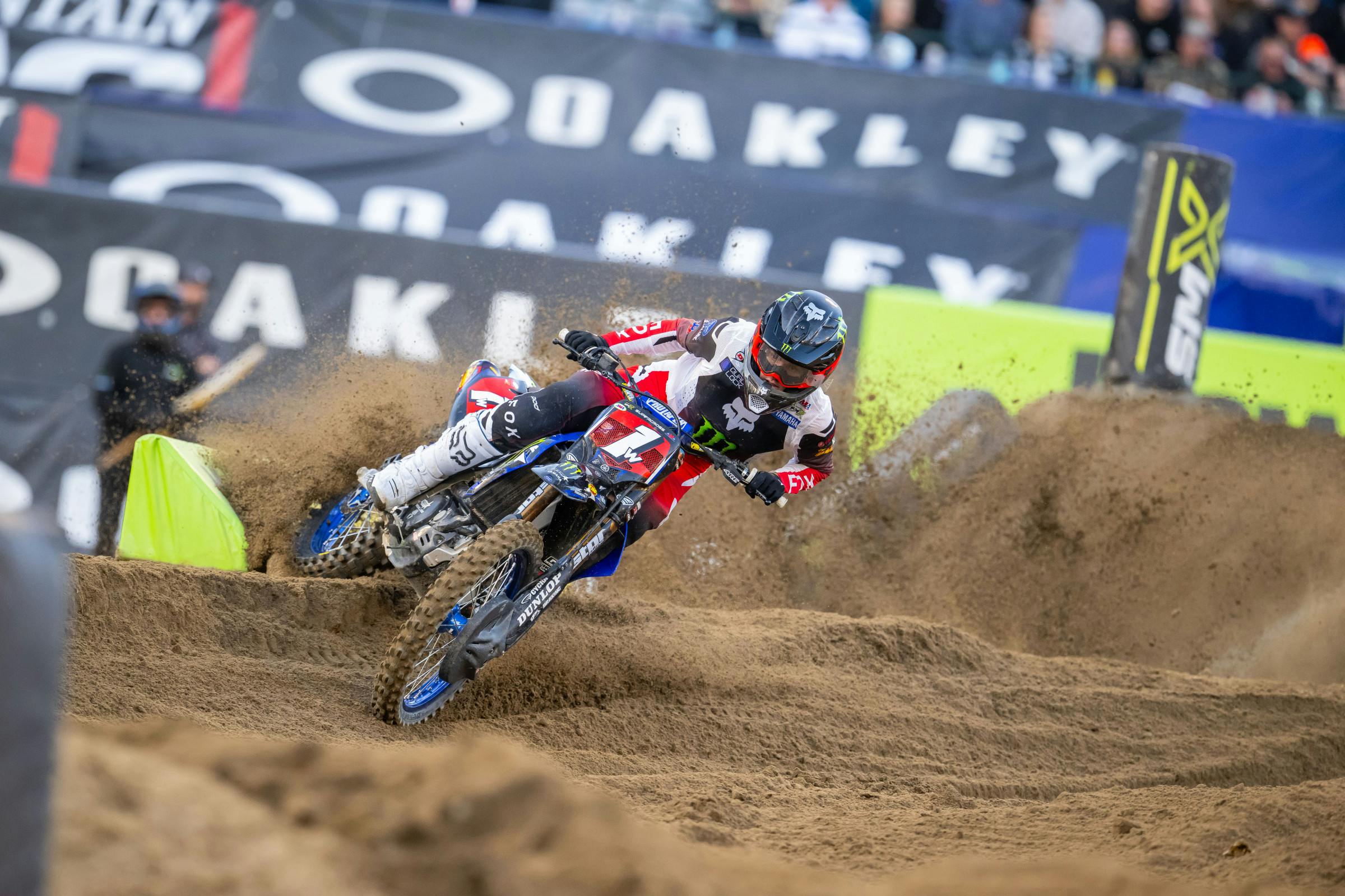 This pic is pretty slick.