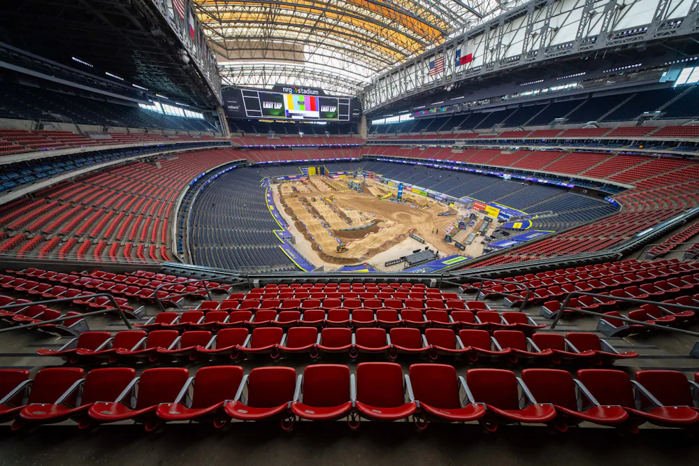 Live Written Updates and Results From Houston Supercross