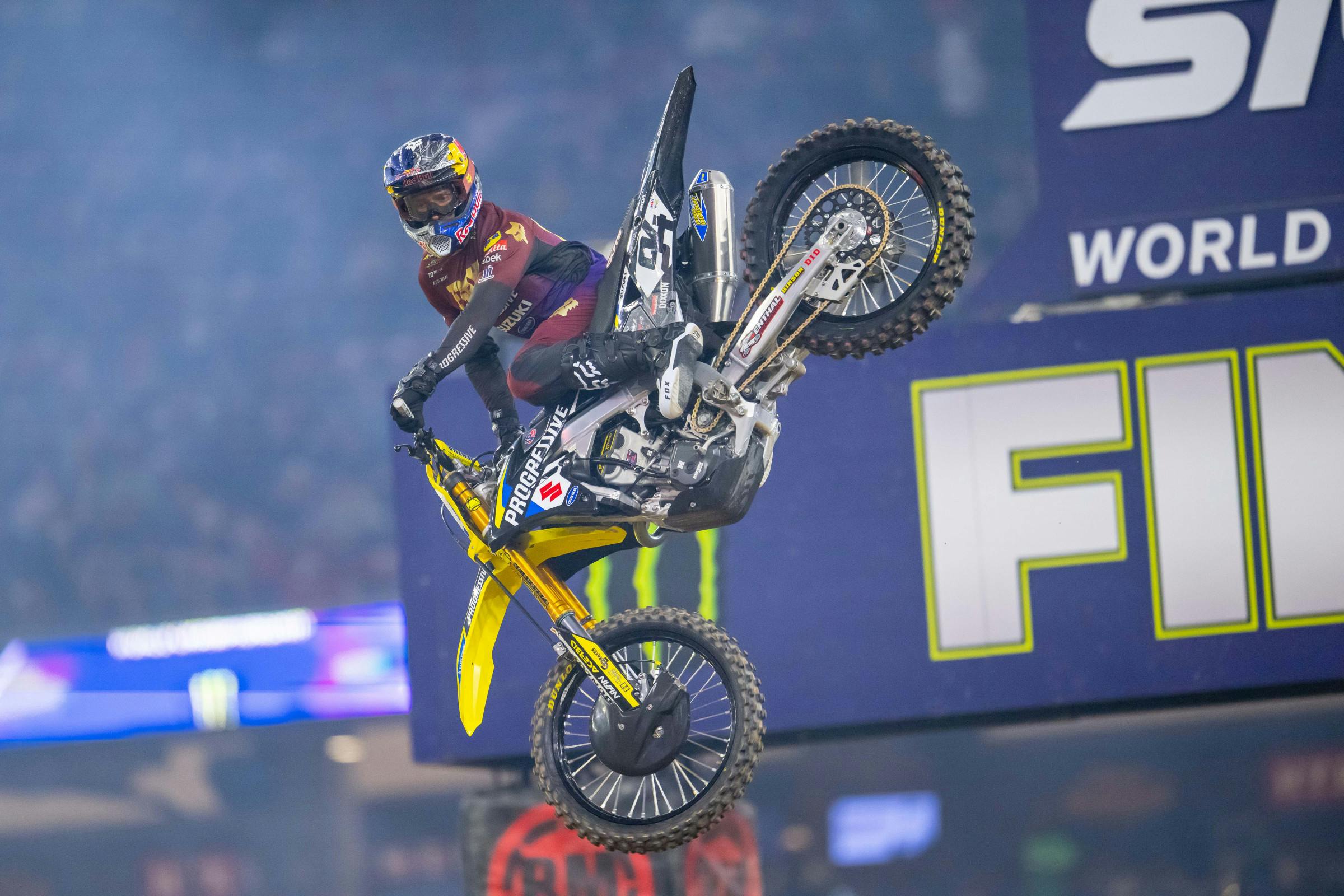 Ken Roczen won the first 450 race of the night and then went 5-4 in the next two for third overall.&nbsp;