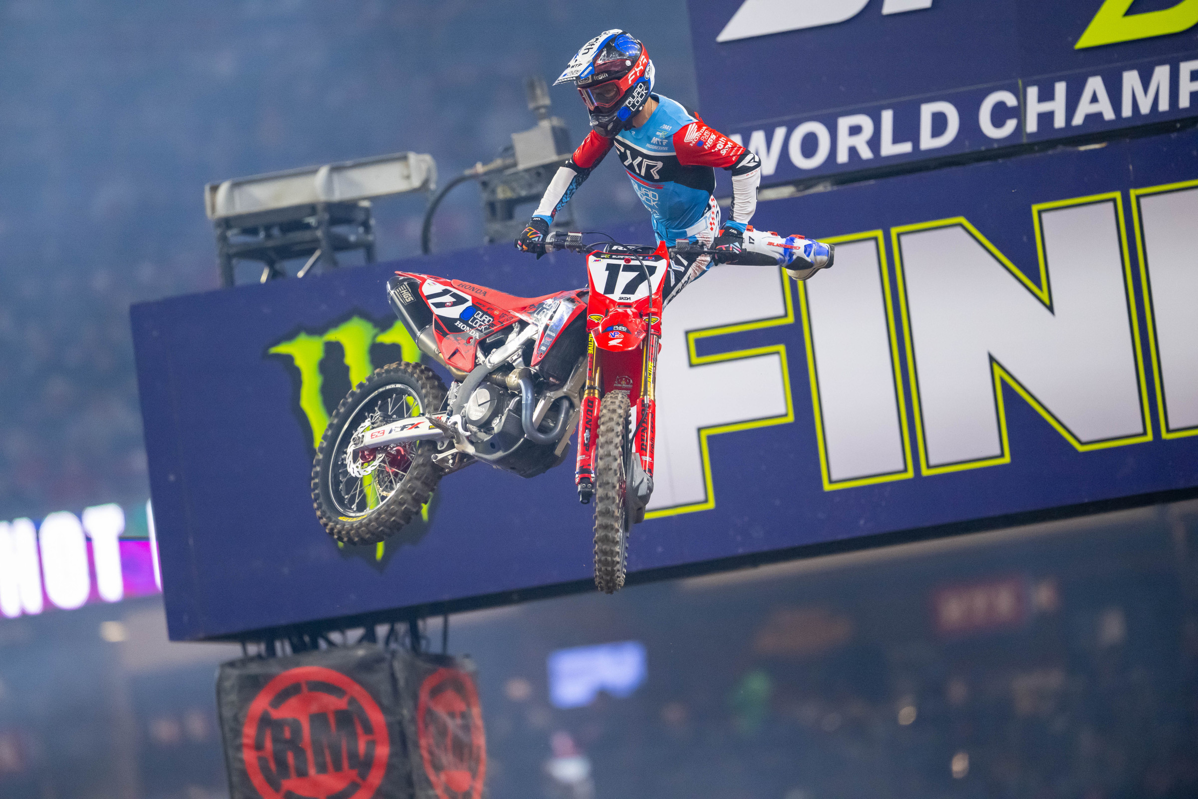 Glendale Injury Report: Savatgy In, Clason, Forkner, Bourdon, Out