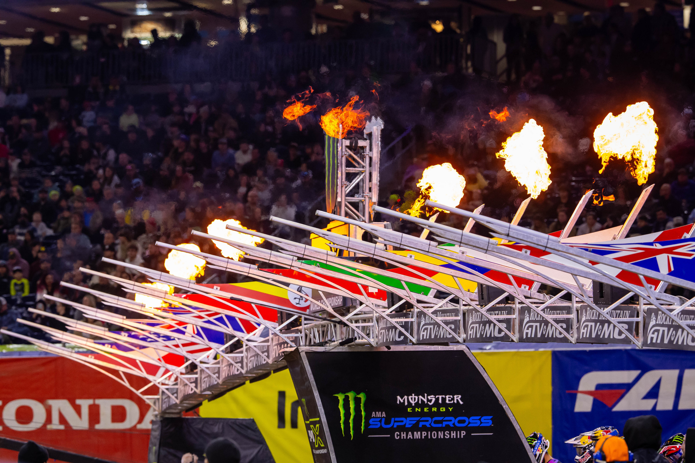Watch: Glendale Supercross Preview and Injury Report