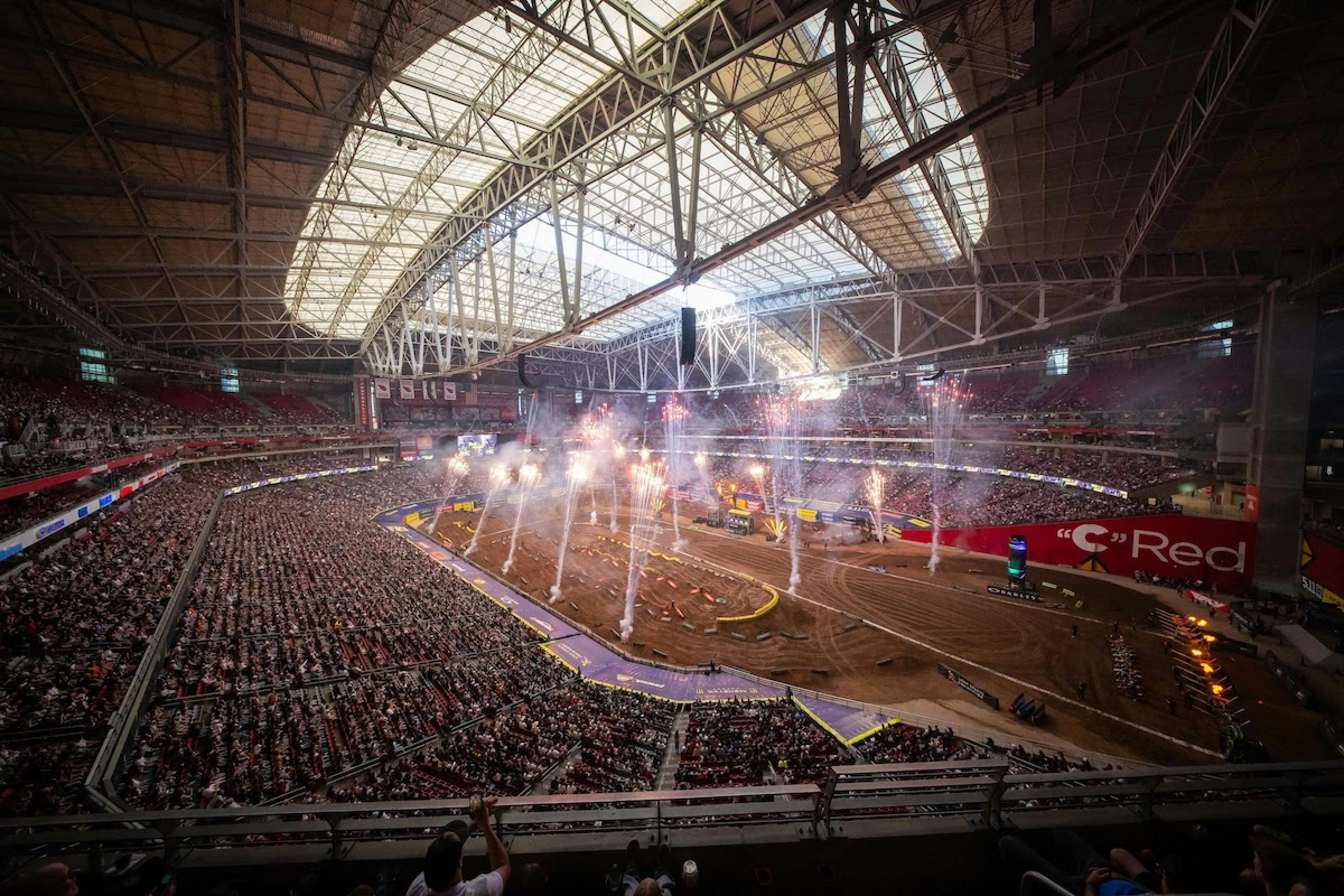 Roczen Becomes Fourth 450SX Race Winner in 2026 and Deegan Makes it Four in a Row at Glendale SX